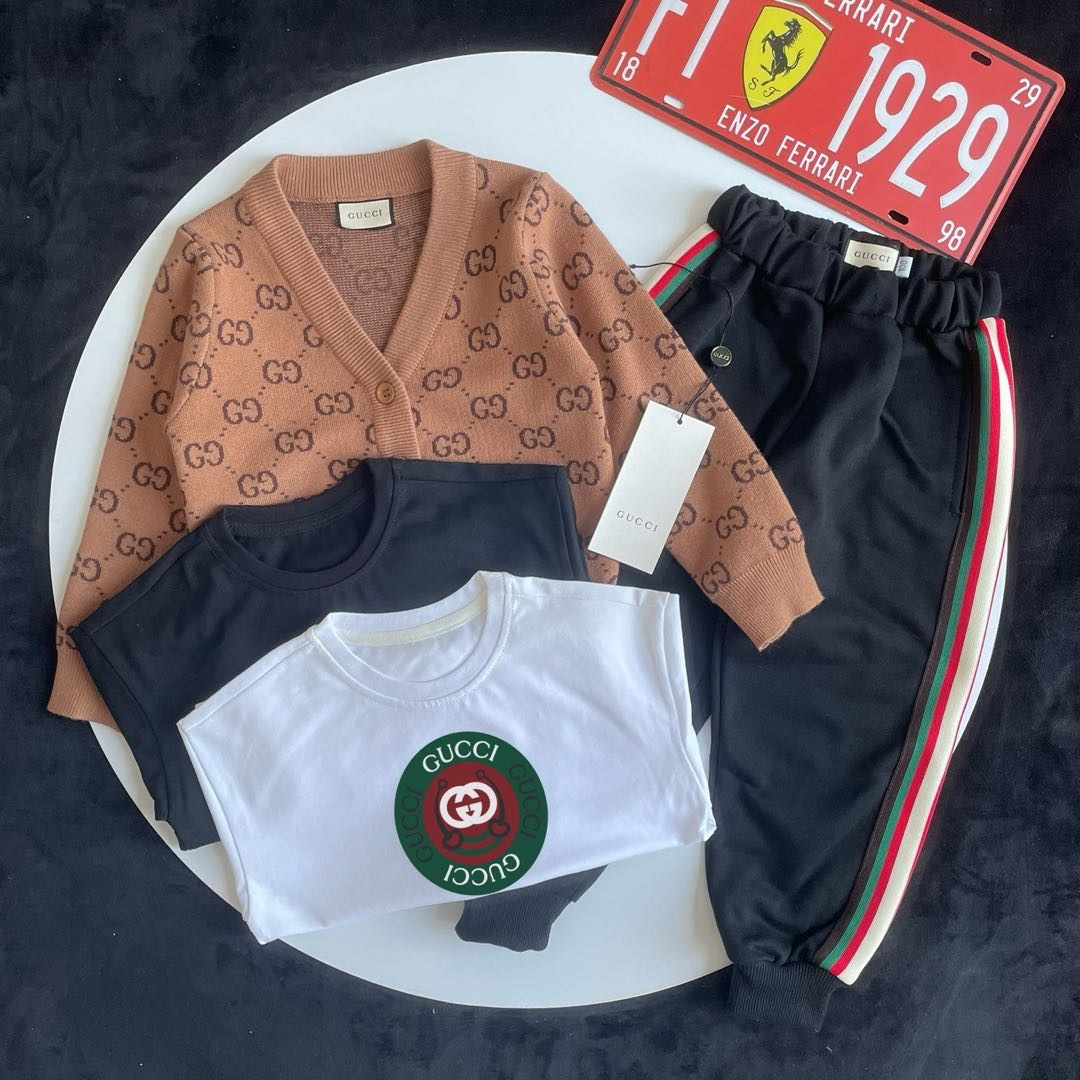 🌐 Gucci♻️ Conjunto de tres piezas (90-150) ♻️Suéter ♻️Pantalones de chándal ♻️Camiseta larga ♻️Camiseta corta 🎗¡Etiqu…
