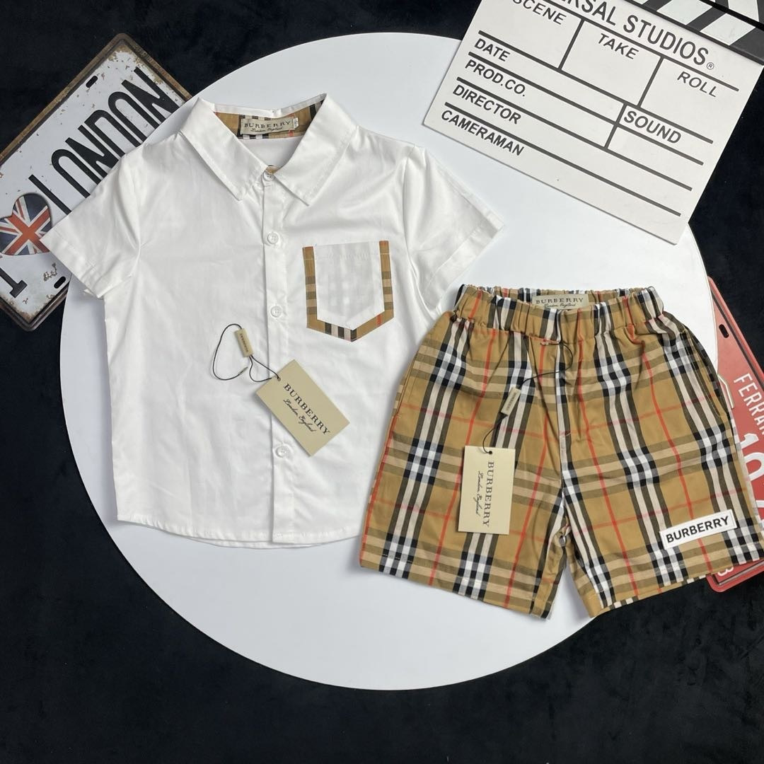 🌐 Burberry ♻️ Conjunto (90-150) ♻️Camisa ♻️Pantalones cortos 🎗¡Etiqueta original! ¡Embalaje original! ¡Marca original…