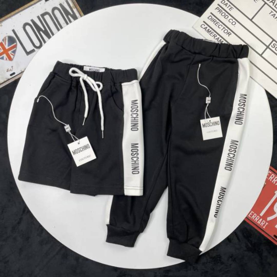 ♻️ Moschino ♻️ Pantalones (90-150) ♻️ Pantalones largos ❗ Pantalones largos (tallas: 90-120) ♻️ Pantalones cortos ❗ Pan…
