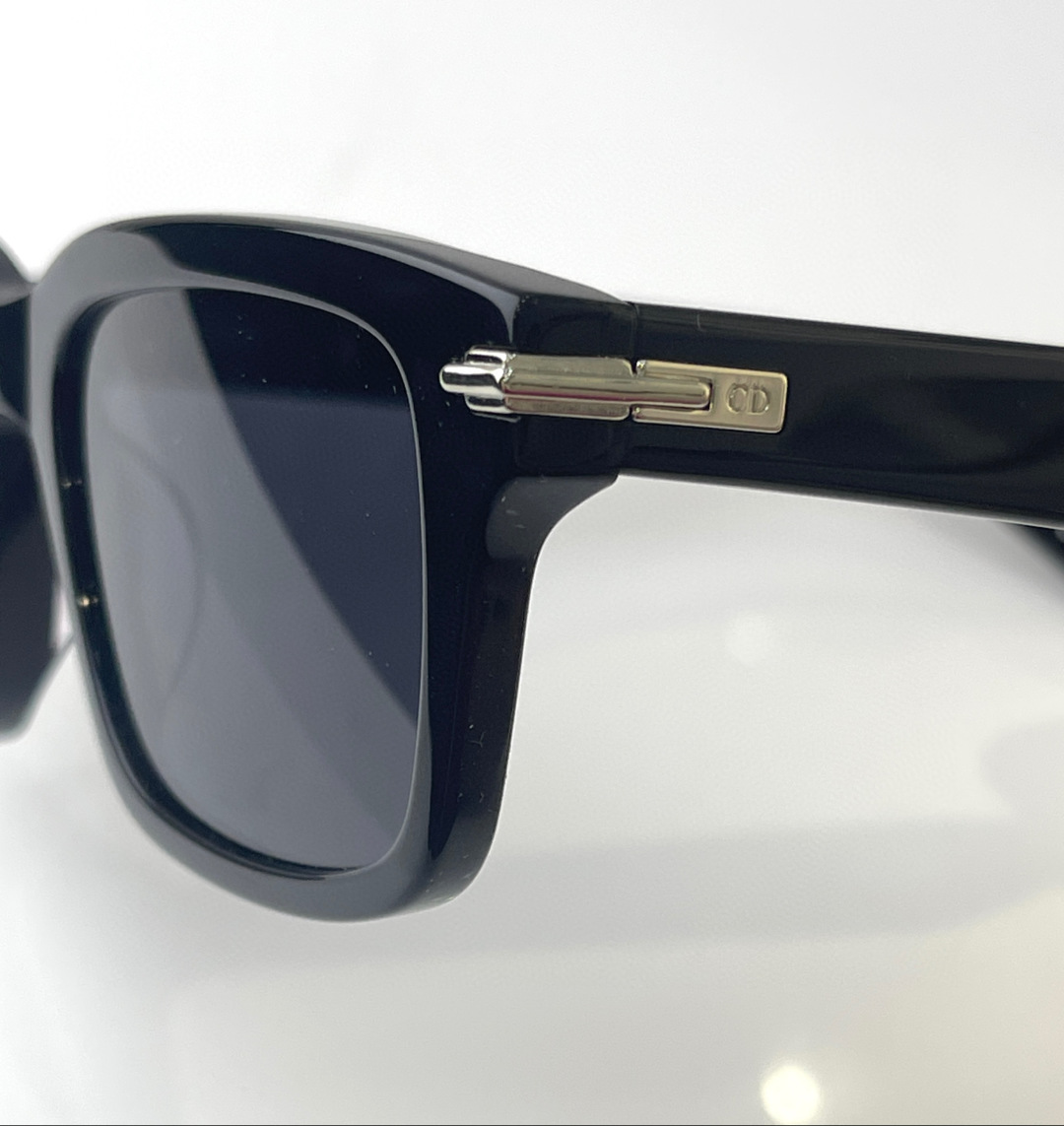  DIOR
MOD：Dior Black Suit S16F
Size：53口20 145
