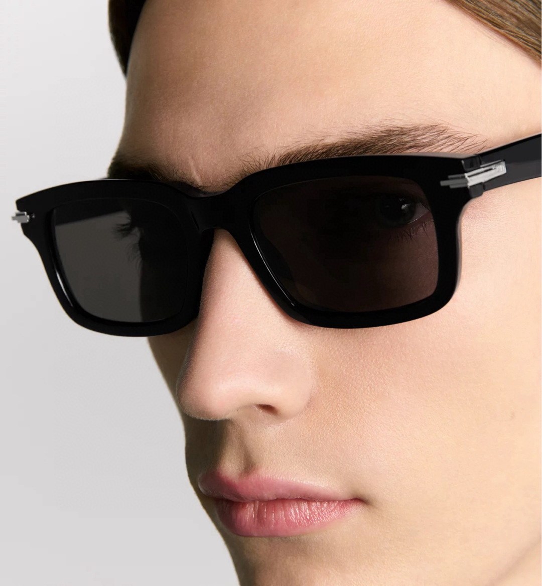  DIOR
MOD：Dior Black Suit S16F
Size：53口20 145
