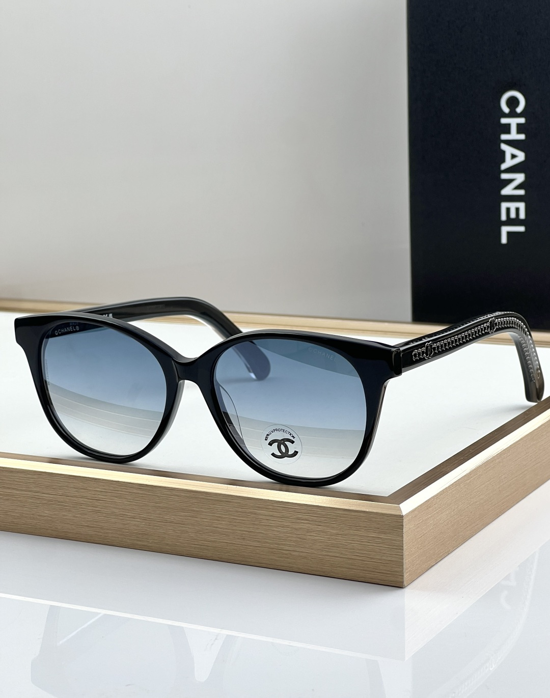 Chanel Chanel ‍⬛