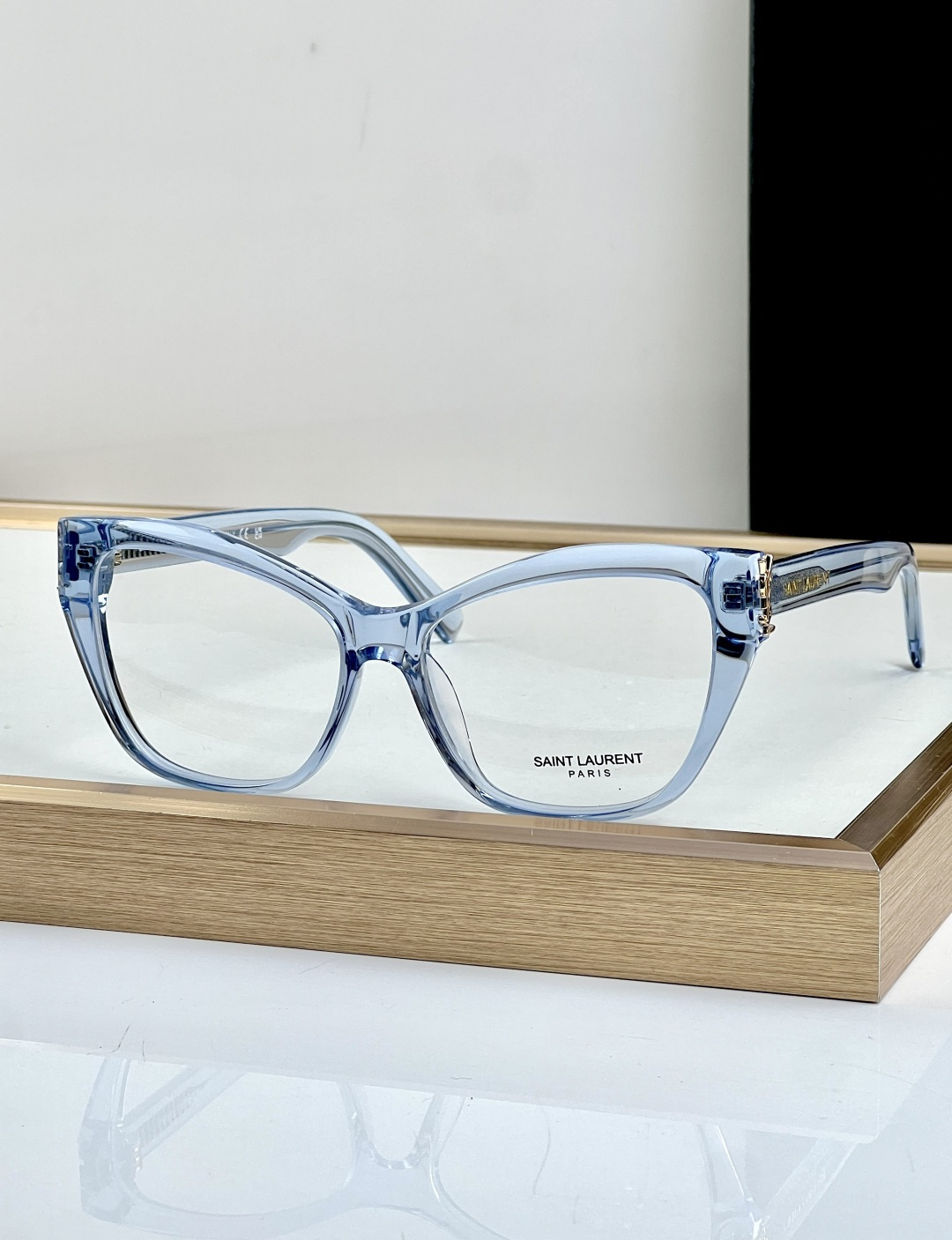 Saint Laurent SAINT LAUREN*