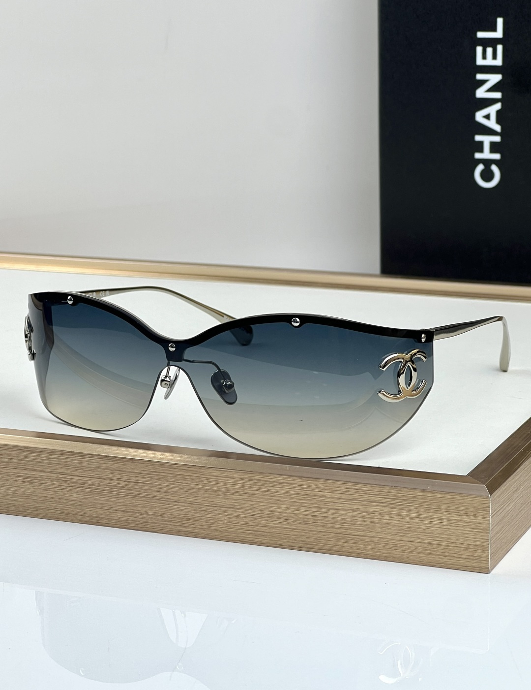 Chanel CHANEL