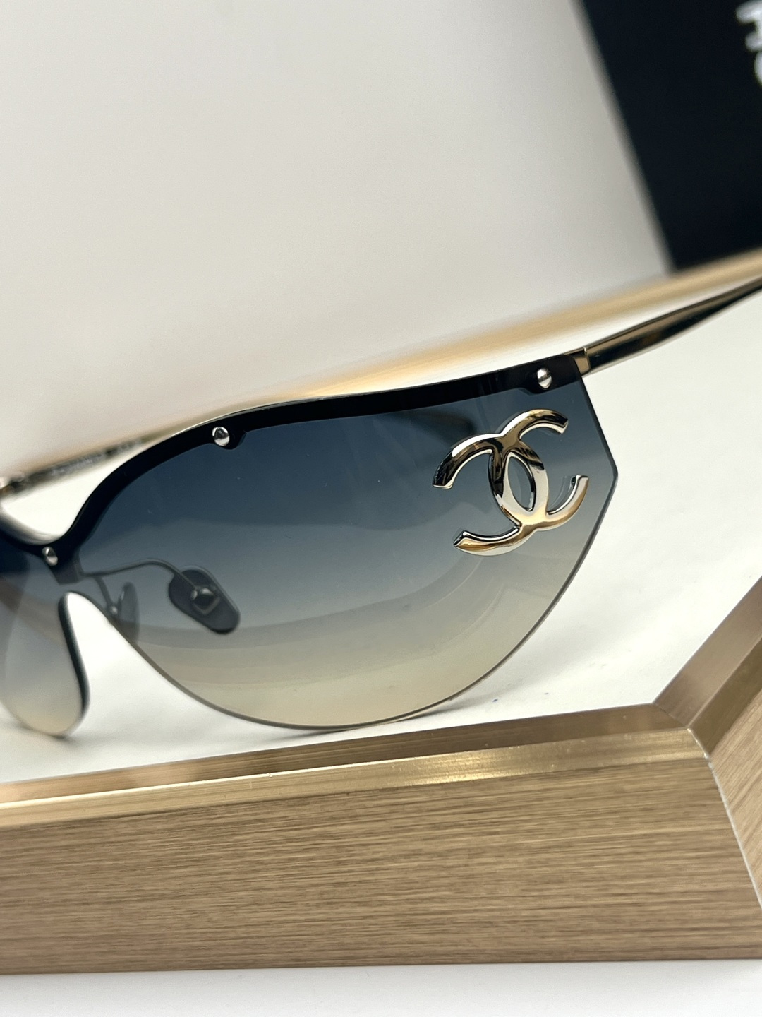 Chanel CHANEL