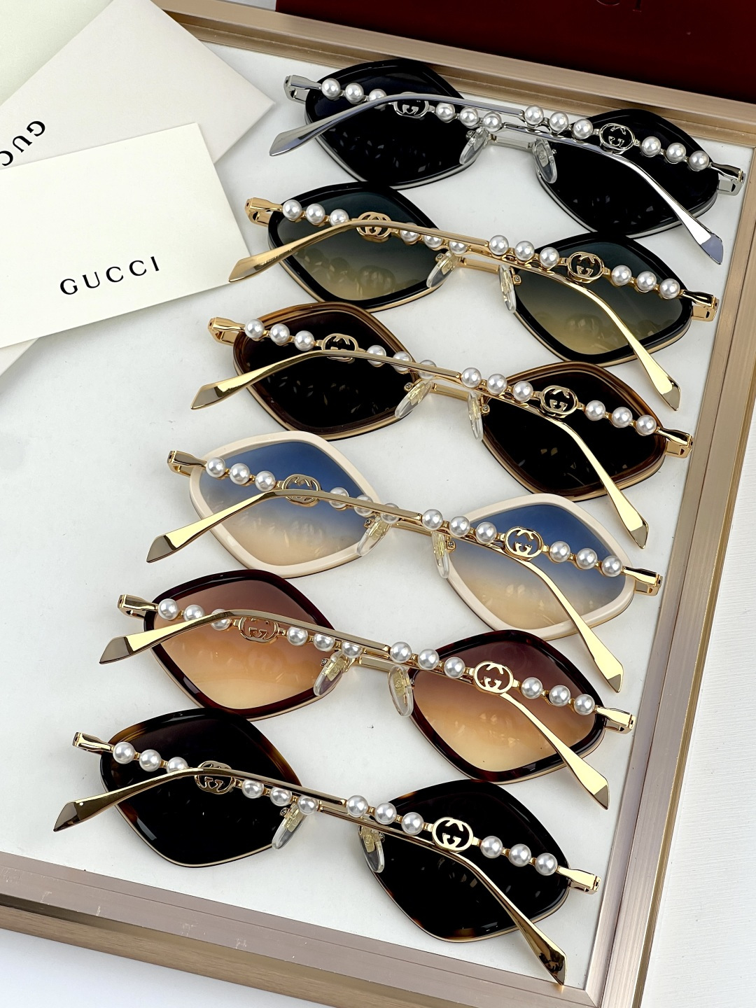 Gucci GUCC*