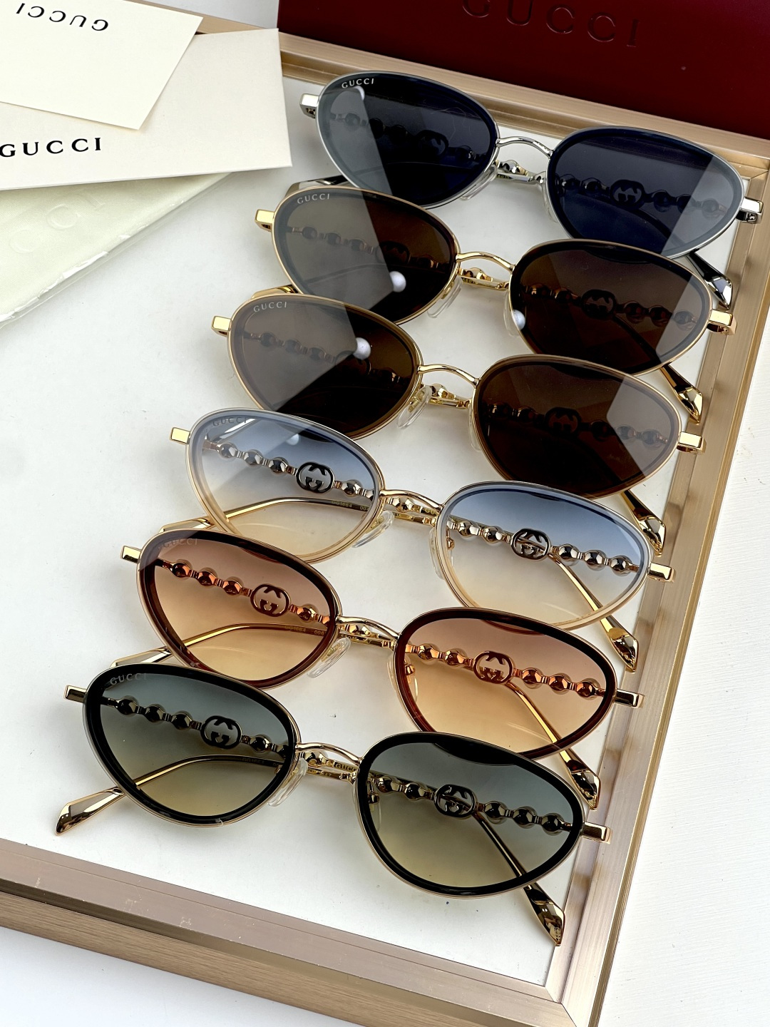 Gucci GUCC*