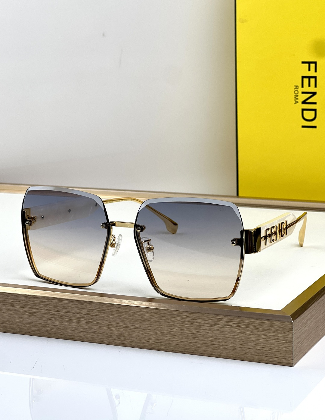 Fendi FENDI