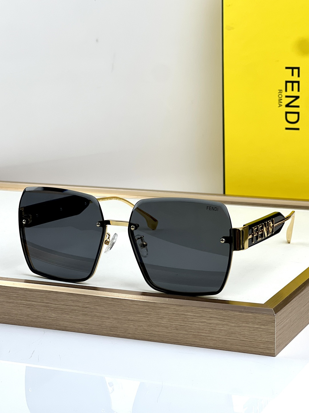 Fendi FENDI