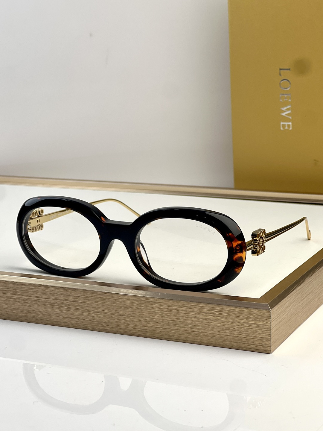 Loewe Loewe