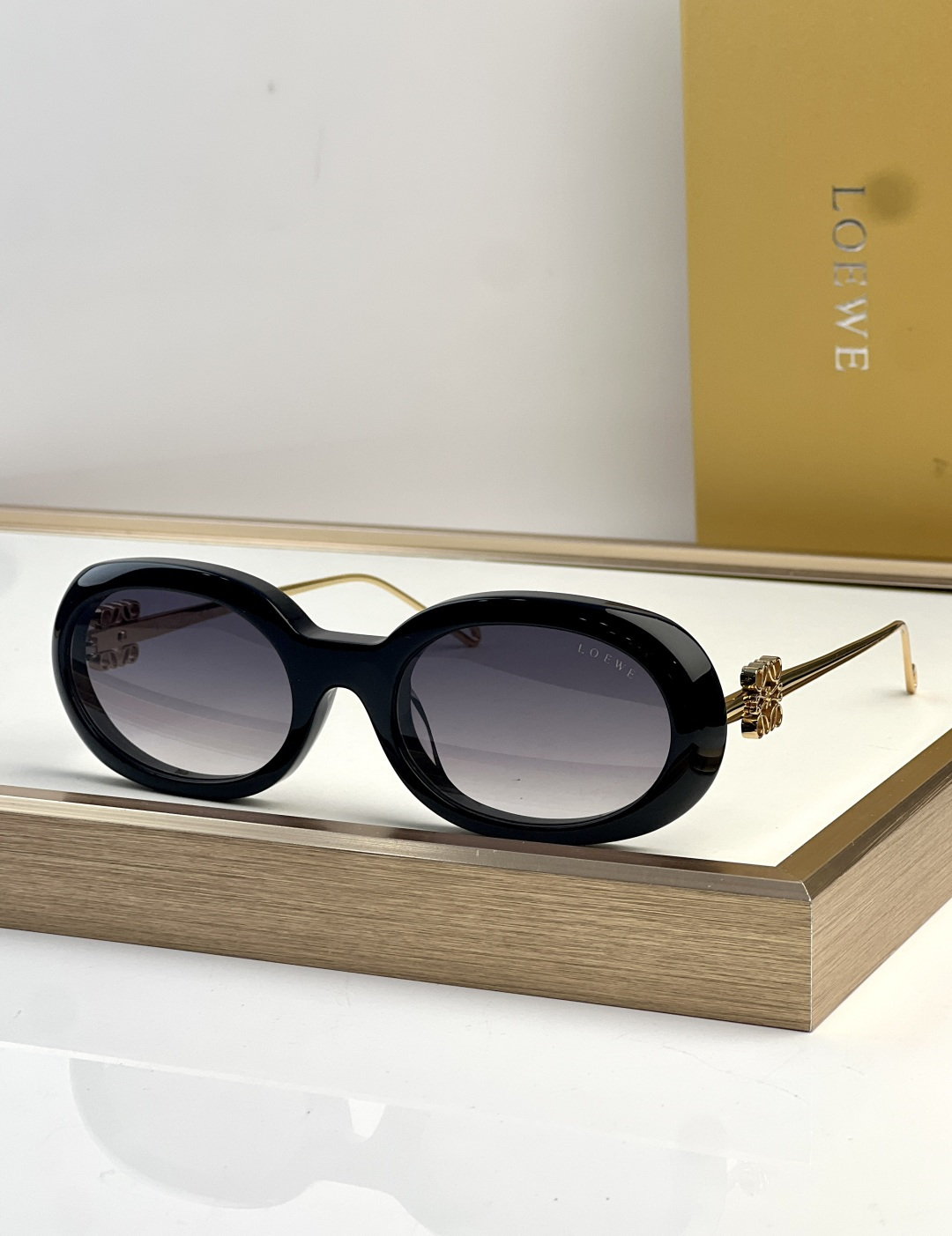Loewe Loewe