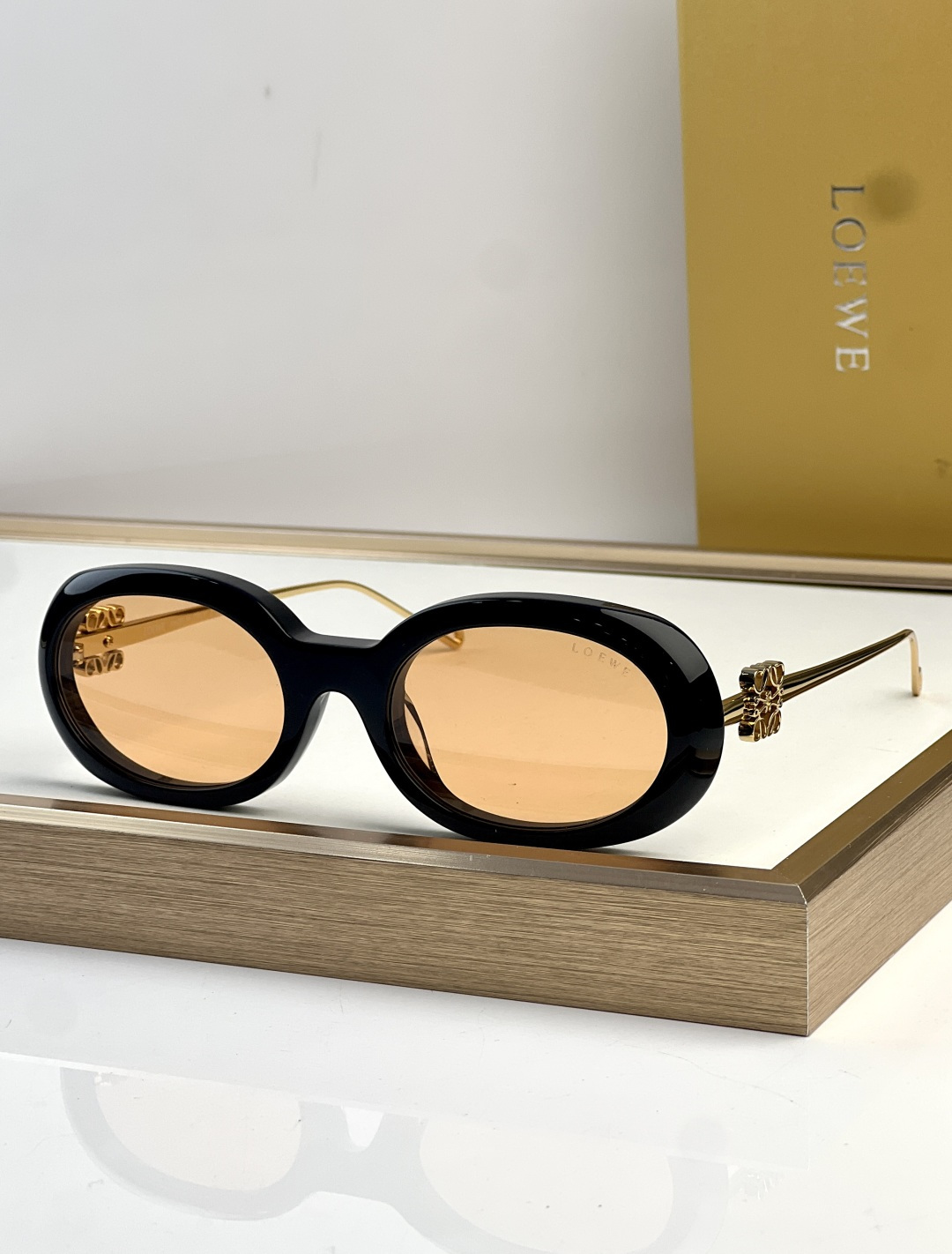 Loewe Loewe