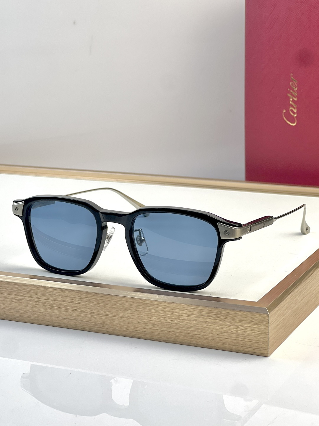 Cartier Cartie*