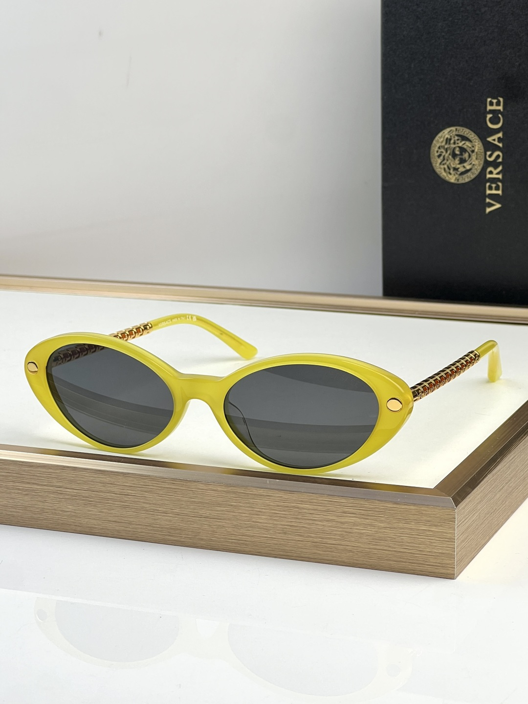 Versace Versace
