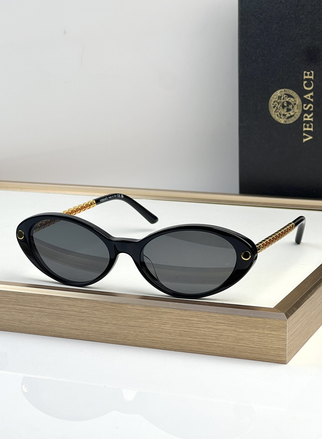 Versace Versace