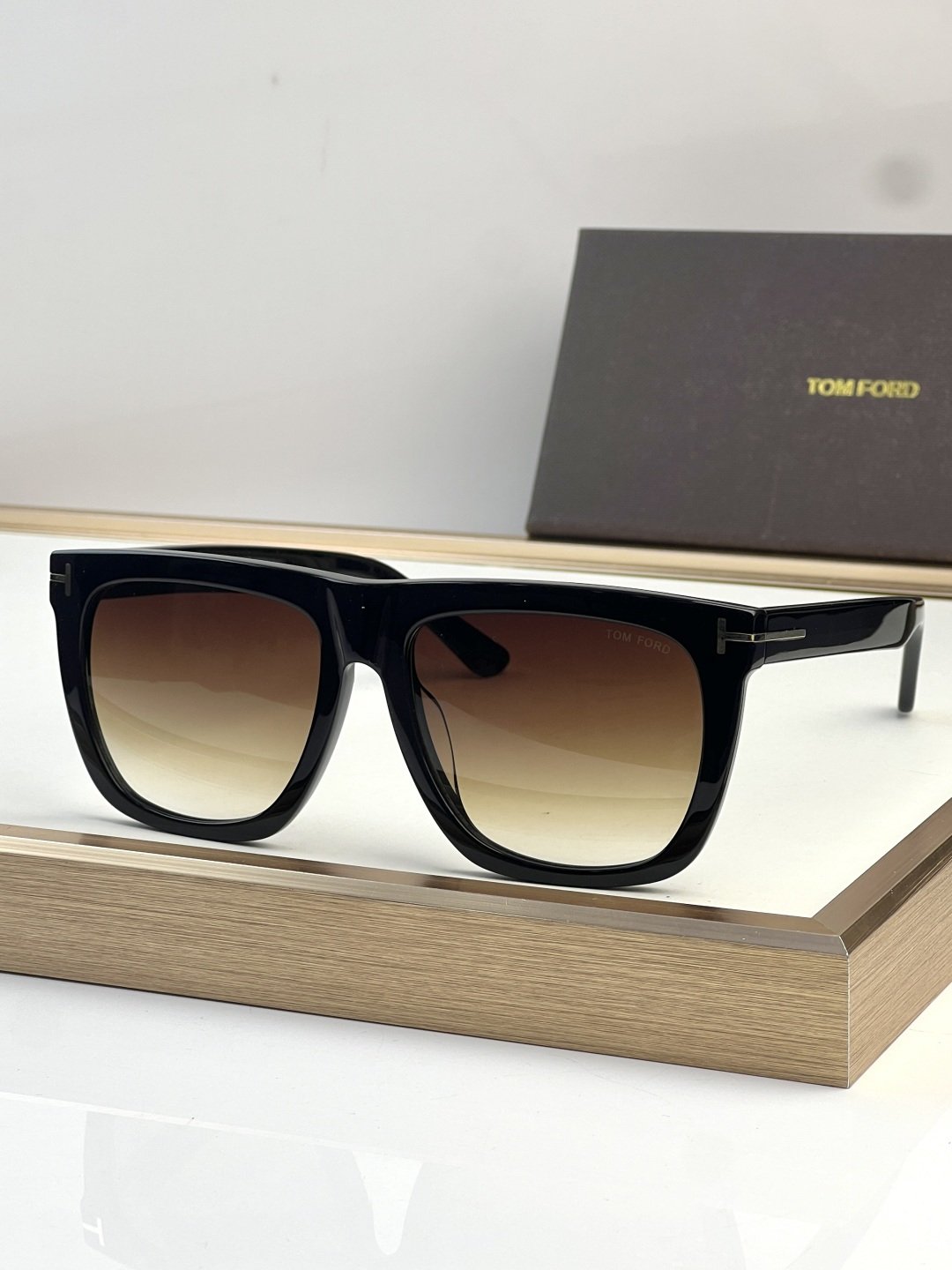 Tom Ford TOM FOR*