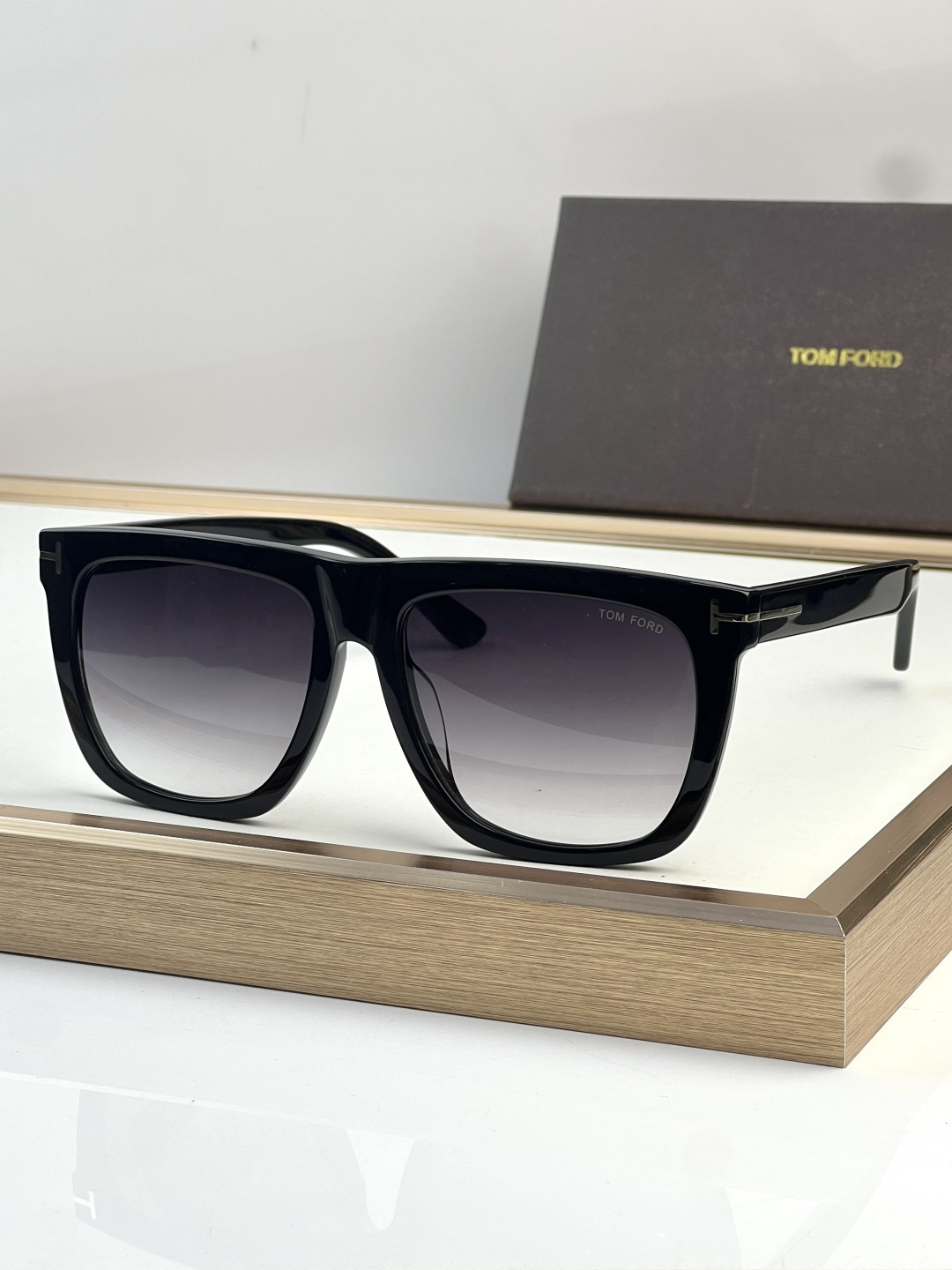Tom Ford TOM FOR*