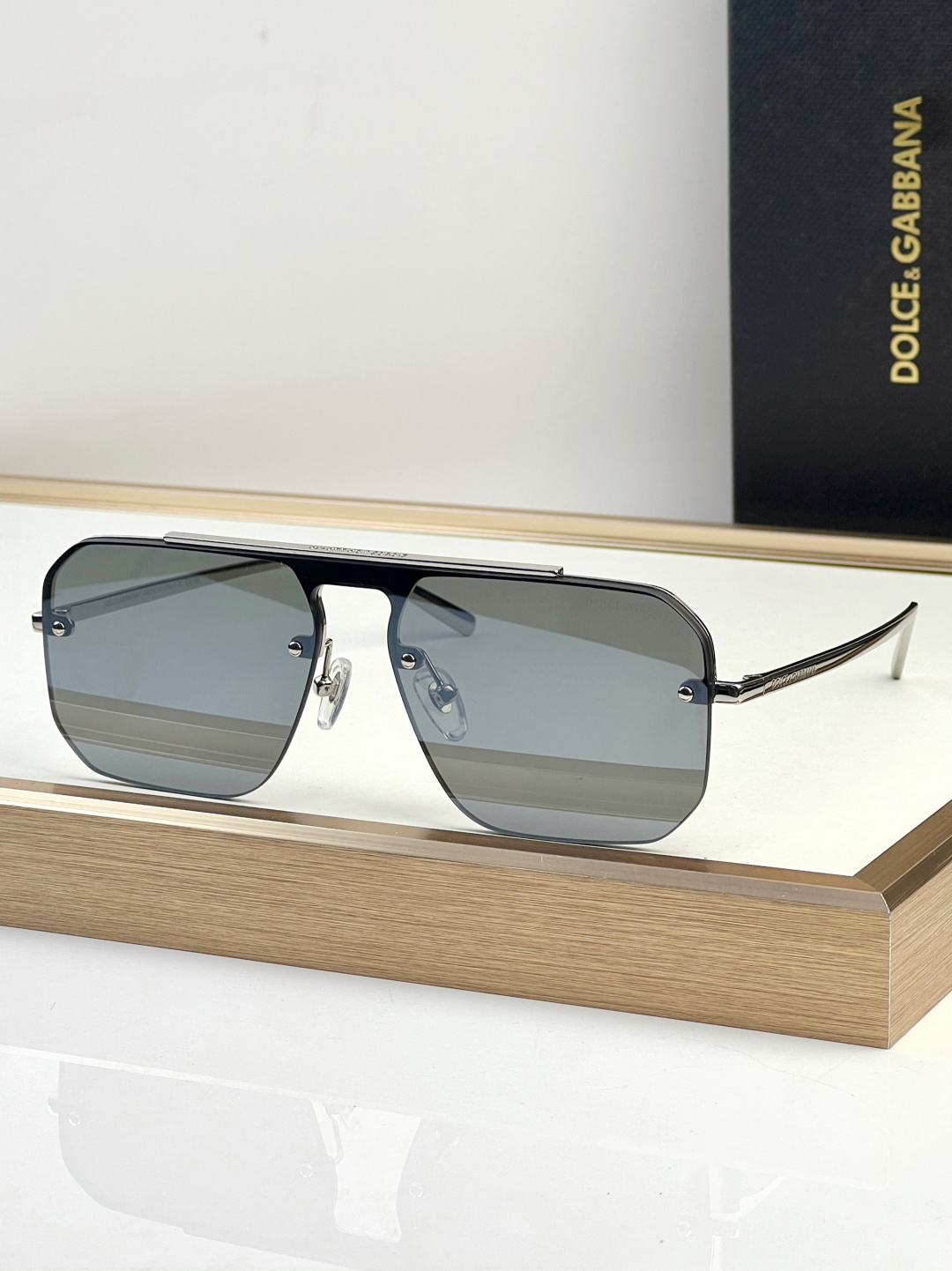 Dolce & Gabbana DOLCE & Dolce & Gabbana
