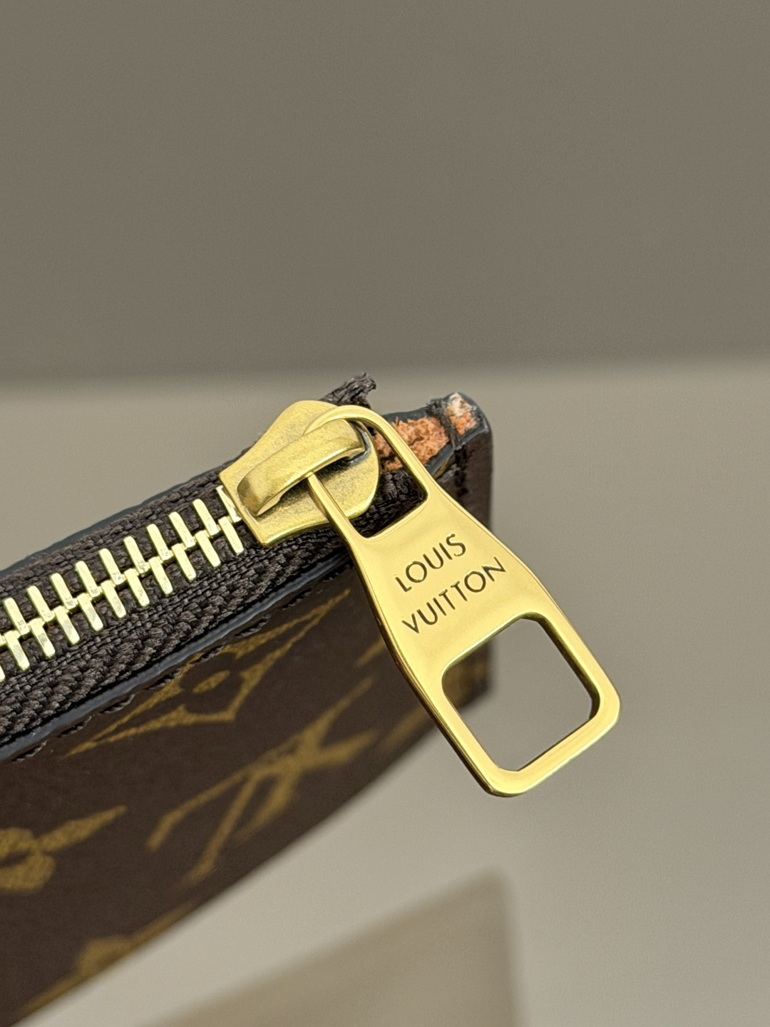 葆蝶家 Bottega Veneta 高定典藏名品高定成衣时装外套连衣裙衬衫T恤 #6D4D9C9B 8