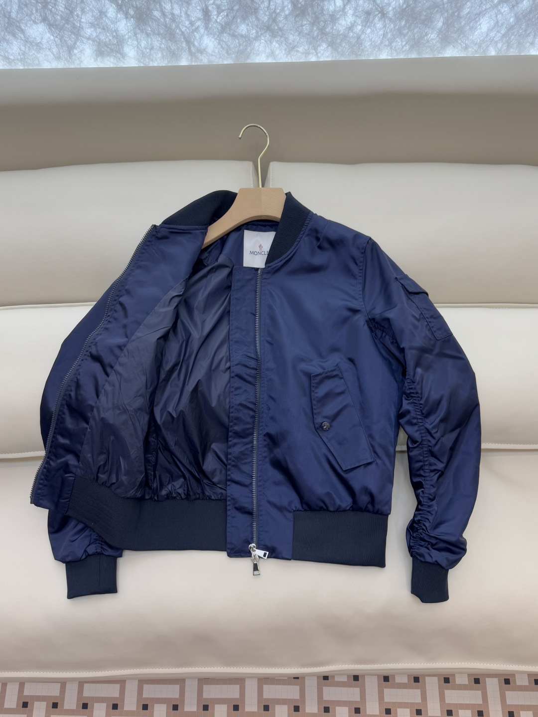 M2328#新款外套🌾Mon 蒙口 男女同款 拉链款 夹克外套 军绿色 藏青色 1-2-3码