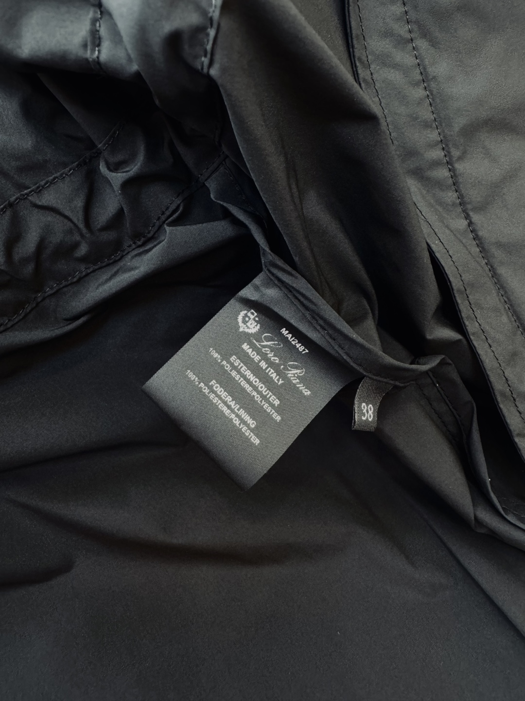 M2201#新款外套🌾LP 顶级版 显瘦抽绳设计外套 四色 38/40/42