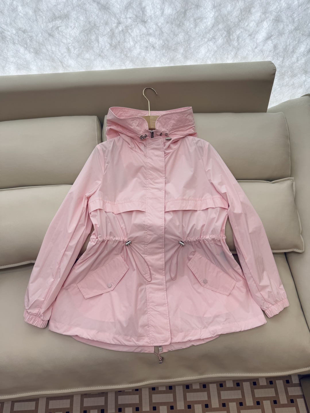 M2201#新款外套🌾LP 顶级版 显瘦抽绳设计外套 四色 38/40/42