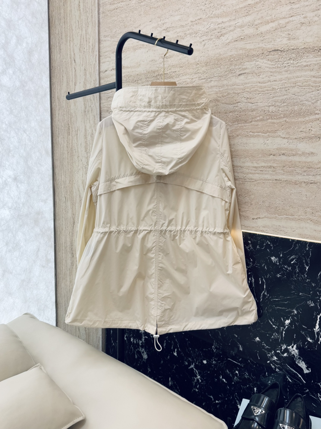 M2201#新款外套🌾LP 顶级版 显瘦抽绳设计外套 四色 38/40/42