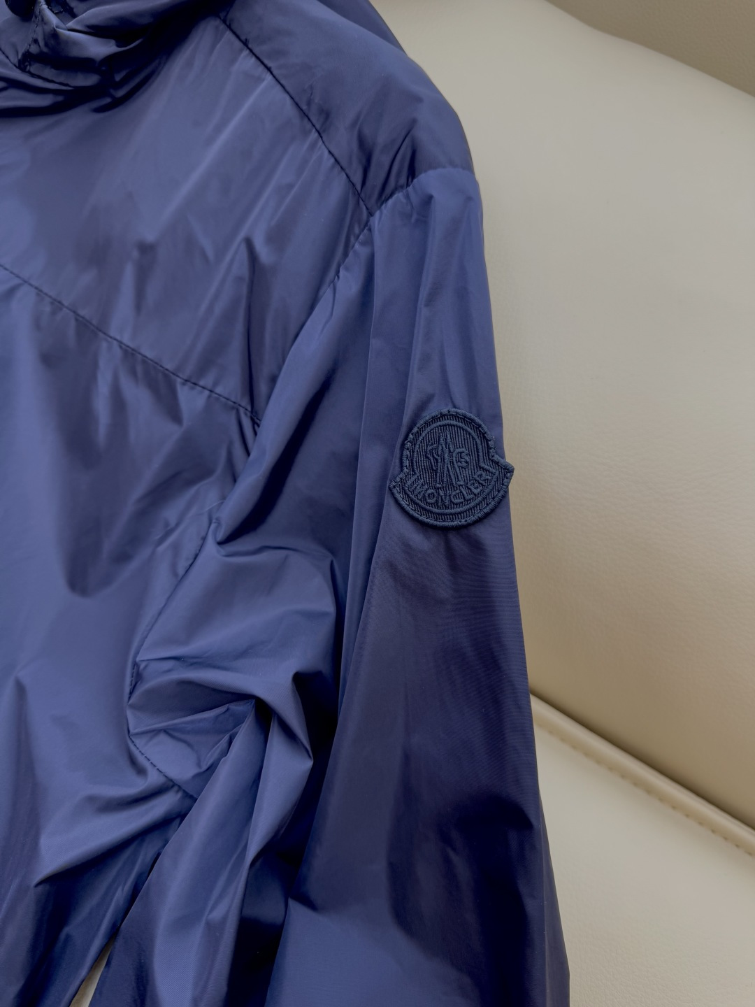 M2376#新款外套🌾Mon 蒙口 抽绳款 拉链款带帽风衣外套 黑色 米色 藏青色 0-1-2码