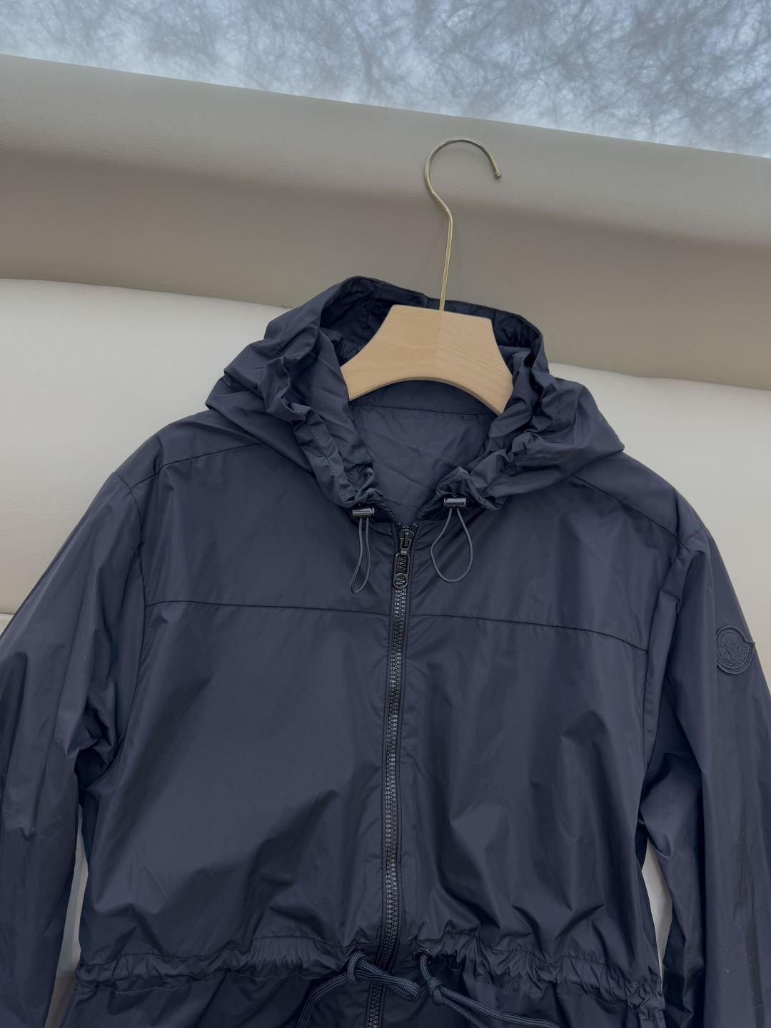 M2376#新款外套🌾Mon 蒙口 抽绳款 拉链款带帽风衣外套 黑色 米色 藏青色 0-1-2码