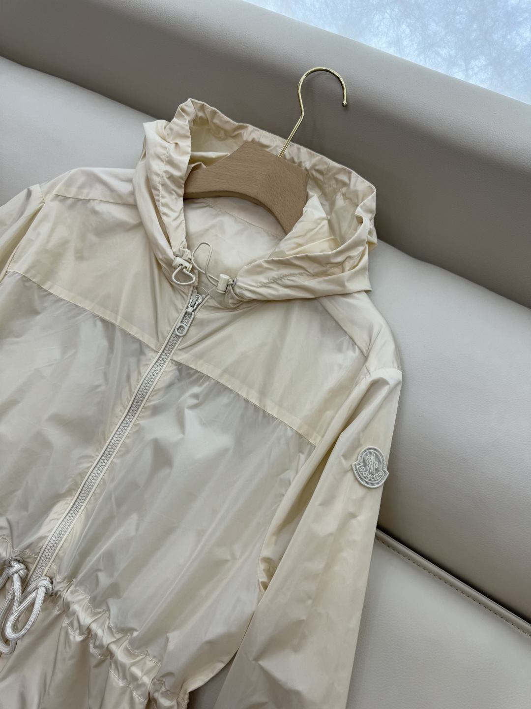 M2376#新款外套🌾Mon 蒙口 抽绳款 拉链款带帽风衣外套 黑色 米色 藏青色 0-1-2码