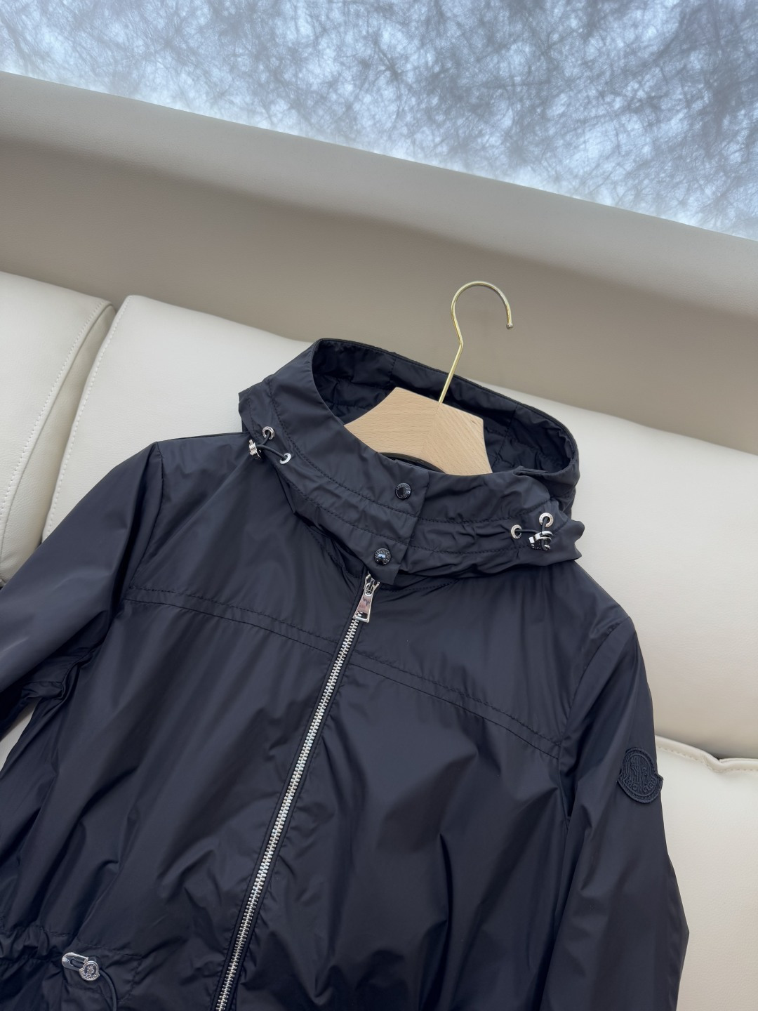 M2319#新款外套🌾Mon 蒙口 荷叶边显瘦拉链款外套 黑色1-2-3-4码