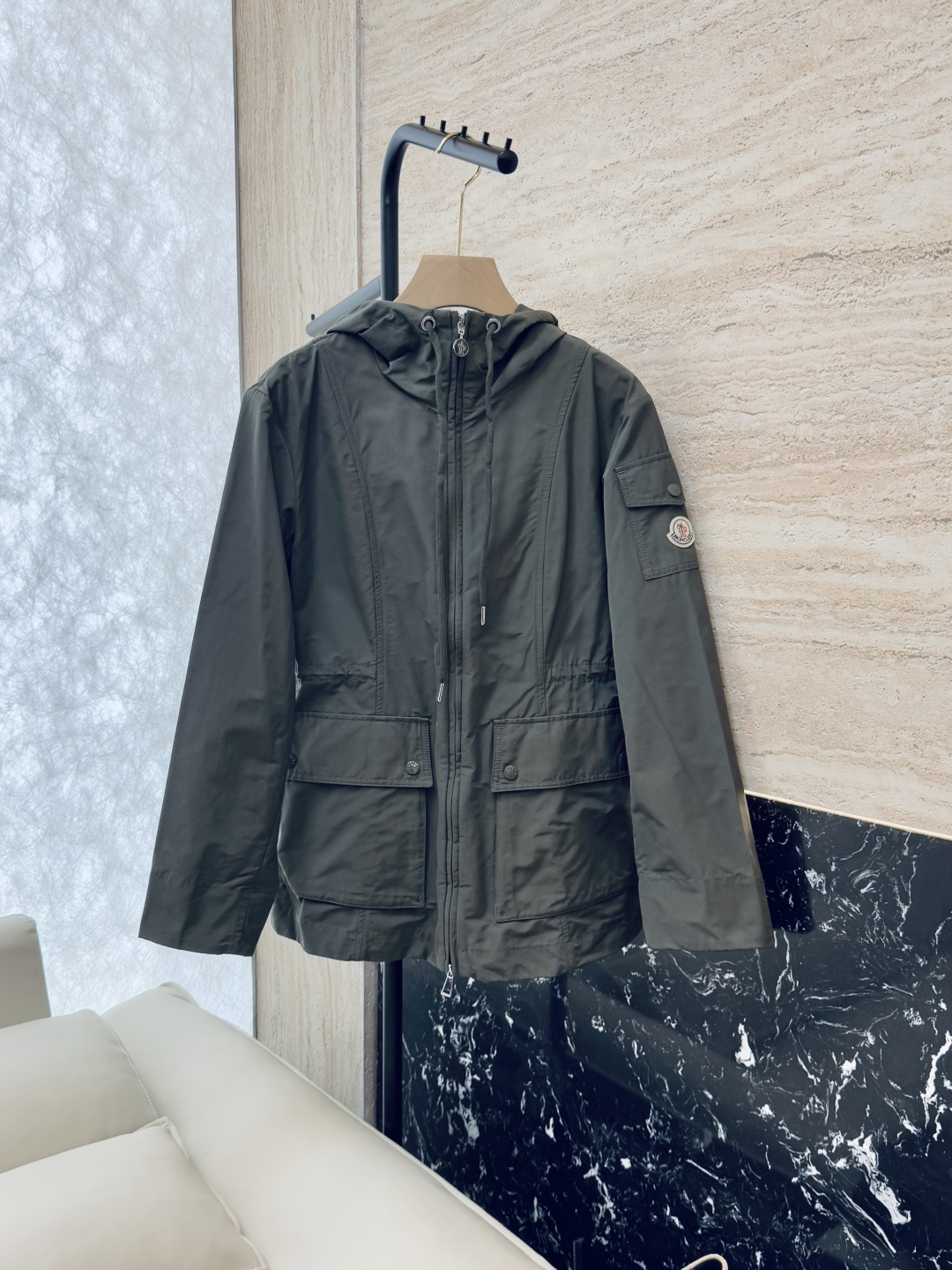 NO:319330,M2362# new jacket Mon masked slim zippered hooded jacket military green khaki pink size 1-2-3, Moncler, jackets & coats,hats,alexander wang19860909M2362#新款外套 Mon 蒙口 显瘦拉链款带帽 外套军绿色 卡其 粉色 1-2-3码,,Moncler,jackets & coats,hats,alexander wang,Women's clothing