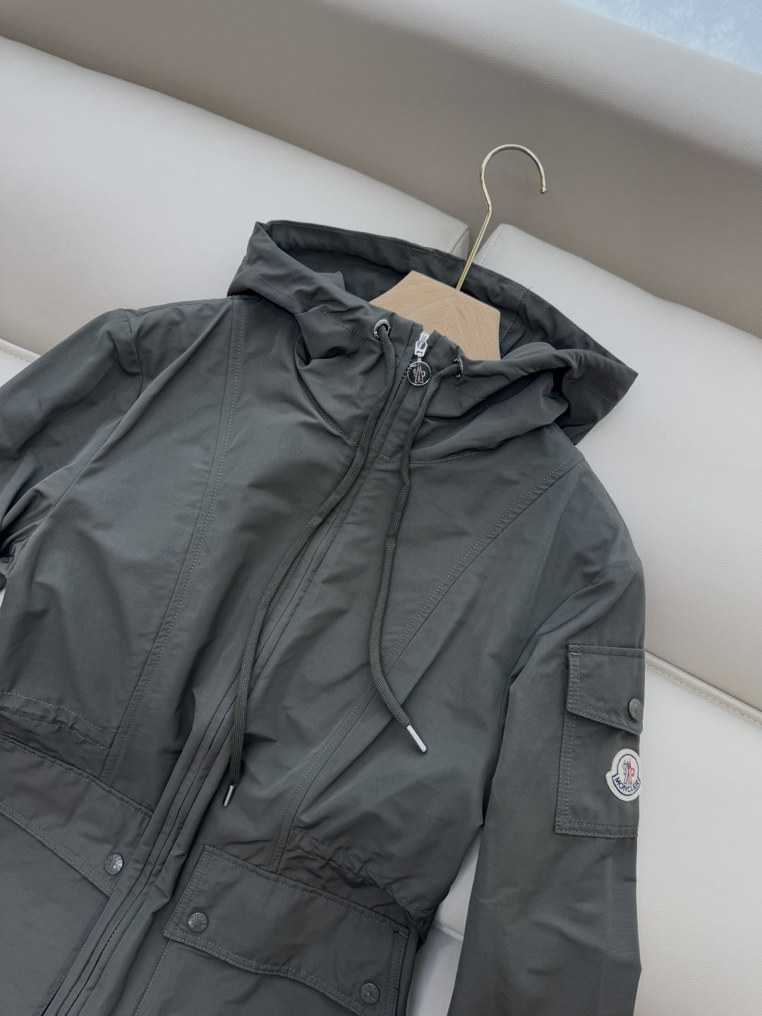 M2362#新款外套PMon 蒙口 显瘦拉链款带帽 外套 军绿色 卡其 粉色 1-2-3码