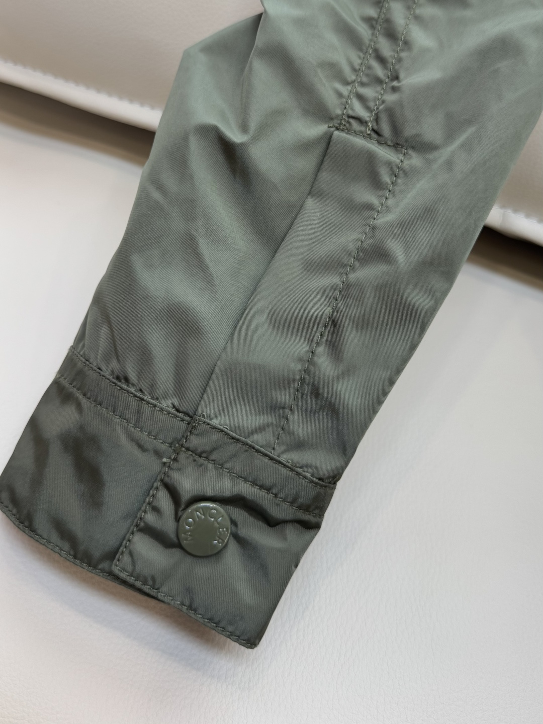 M2331#新款外套🌾Mon 蒙口 显瘦立领短外套 黑色 军绿色 1-2-3码