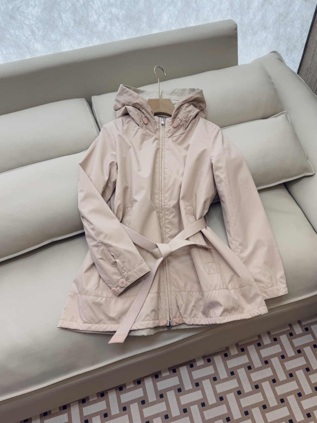 M2202#新款风衣🌾LP 顶级版 两面穿 带帽风衣 粉色 38/40 /42