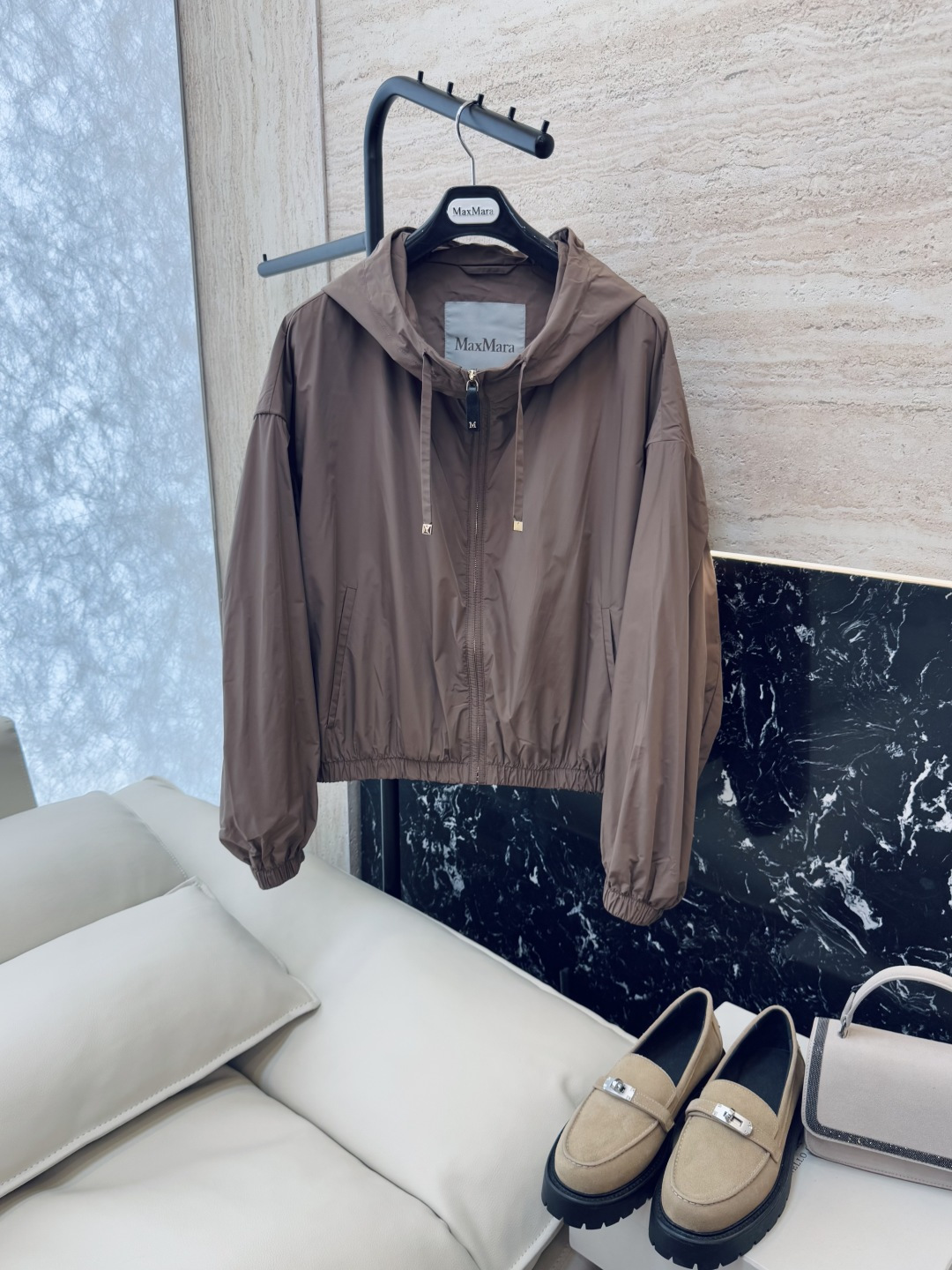 NO:473045,M2367# new jacket Max long-sleeved zipper short jacket brown beige 38/40/42,,jackets & coats,alexander wang19860909M2367#新款外套 Max 长袖拉链款短外套 咖啡色 米色 38/40/42,,jackets & coats,alexander wang,Women's clothing