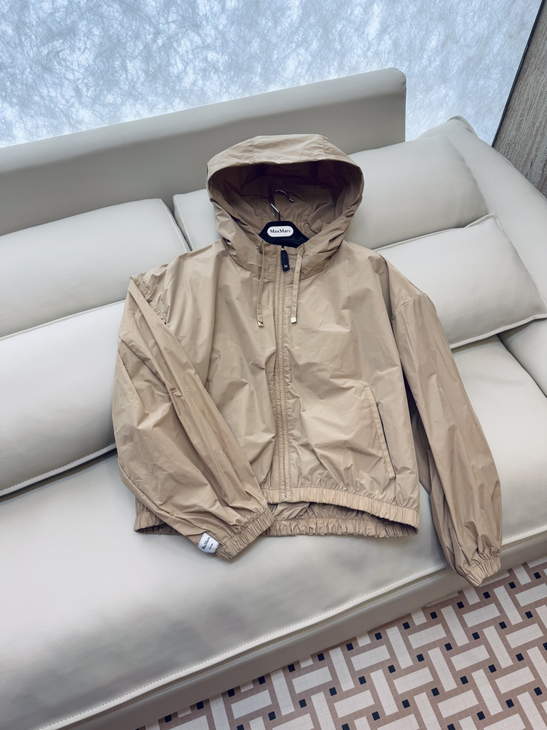 M2367#新款外套🌾Max 长袖拉链款短外套 咖啡色 米色 38/40/42