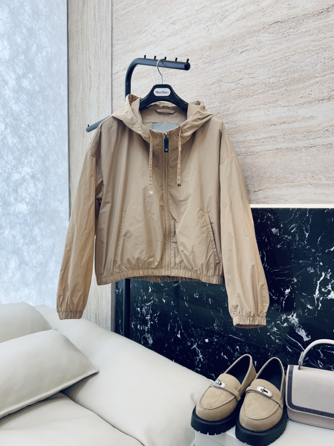 NO:455578,M2367# new jacket P Max long-sleeved zipper short jacket brown beige black 38/40/42,,jackets & coats,alexander wang19860909M2367#新款外套P Max 长袖拉链款短外套 咖啡色 米色 黑色 38/40/42,,jackets & coats,alexander wang,Women's clothing