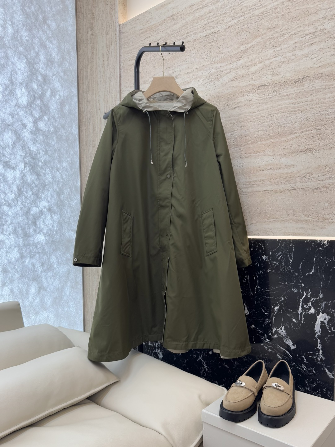 NO:455538,M2352# new windbreaker P LP top version loose slim drawstring design windbreaker two colors 38/40/42, loro piana, alexander wang19860909M2352#新款风衣P LP 顶级版 宽松显瘦抽绳设计风衣 两色 38/40/42,,loro piana,alexander wang,Women's clothing