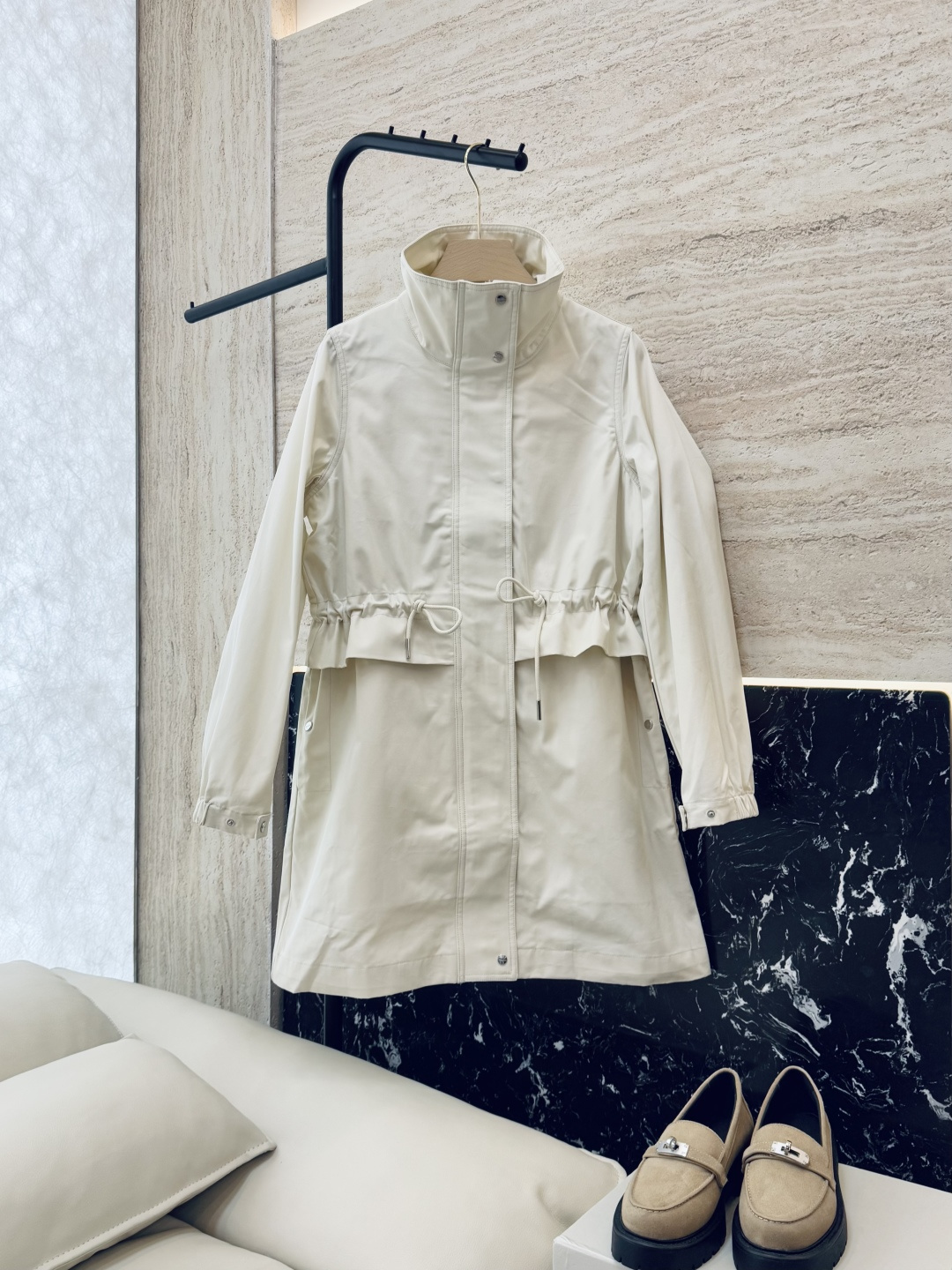 NO:455552,M2356-L #New jacket P Max stand collar Top version Slim drawstring design long jacket Three colors 38/40/42,,jackets & coats,alexander wang19860909M2356-L #新款外套P Max 立领 顶级版 显瘦抽绳设计长外套 三色 38/40/42,,jackets & coats,alexander wang,Women's clothing