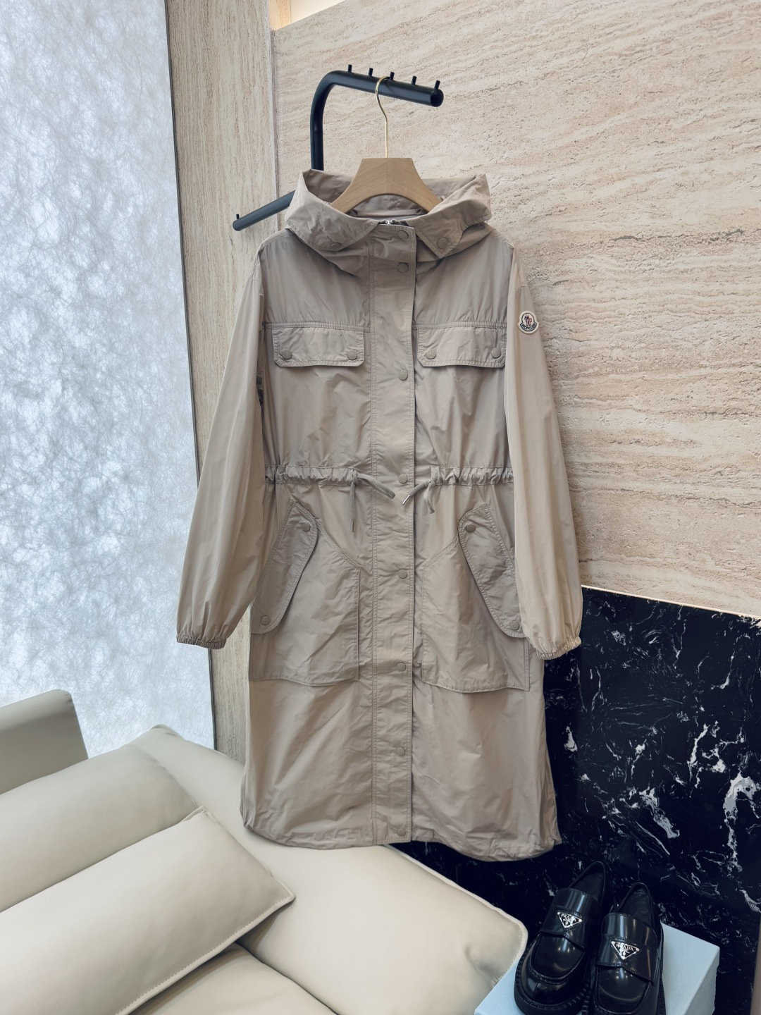 NO:319311,M2365# new windbreaker Mon masked windproof slimming Long windbreaker Black beige gray size 1-2-3, Moncler, alexander wang19860909M2365#新款风衣 Mon蒙口 防风显瘦 长款风衣 黑色 米灰色 1-2-3码,,Moncler,alexander wang,Women's clothing