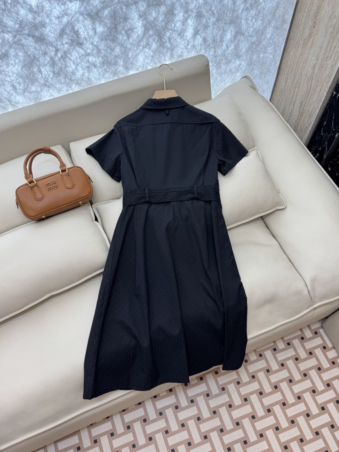 QGL003#新款连衣裙💕Hermes H家 爱马仕 H字母暗纹 短款拉链款 连衣裙 黑色 燕麦咖色 白