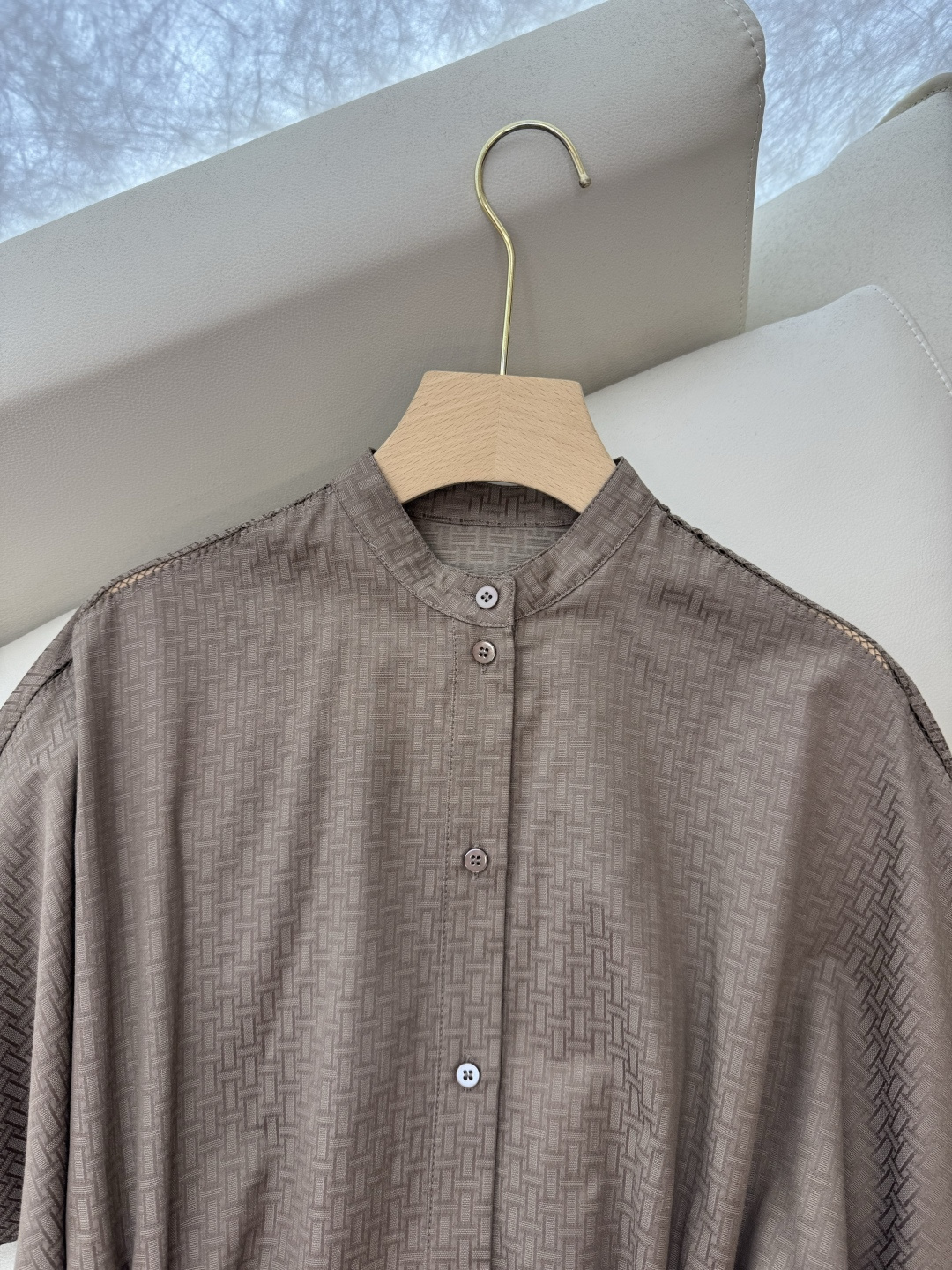 QGL004#新款连衣裙💕Hermes H家 爱马仕 H字母暗纹 短款宽松款连衣裙 黑色 燕麦咖色 白色