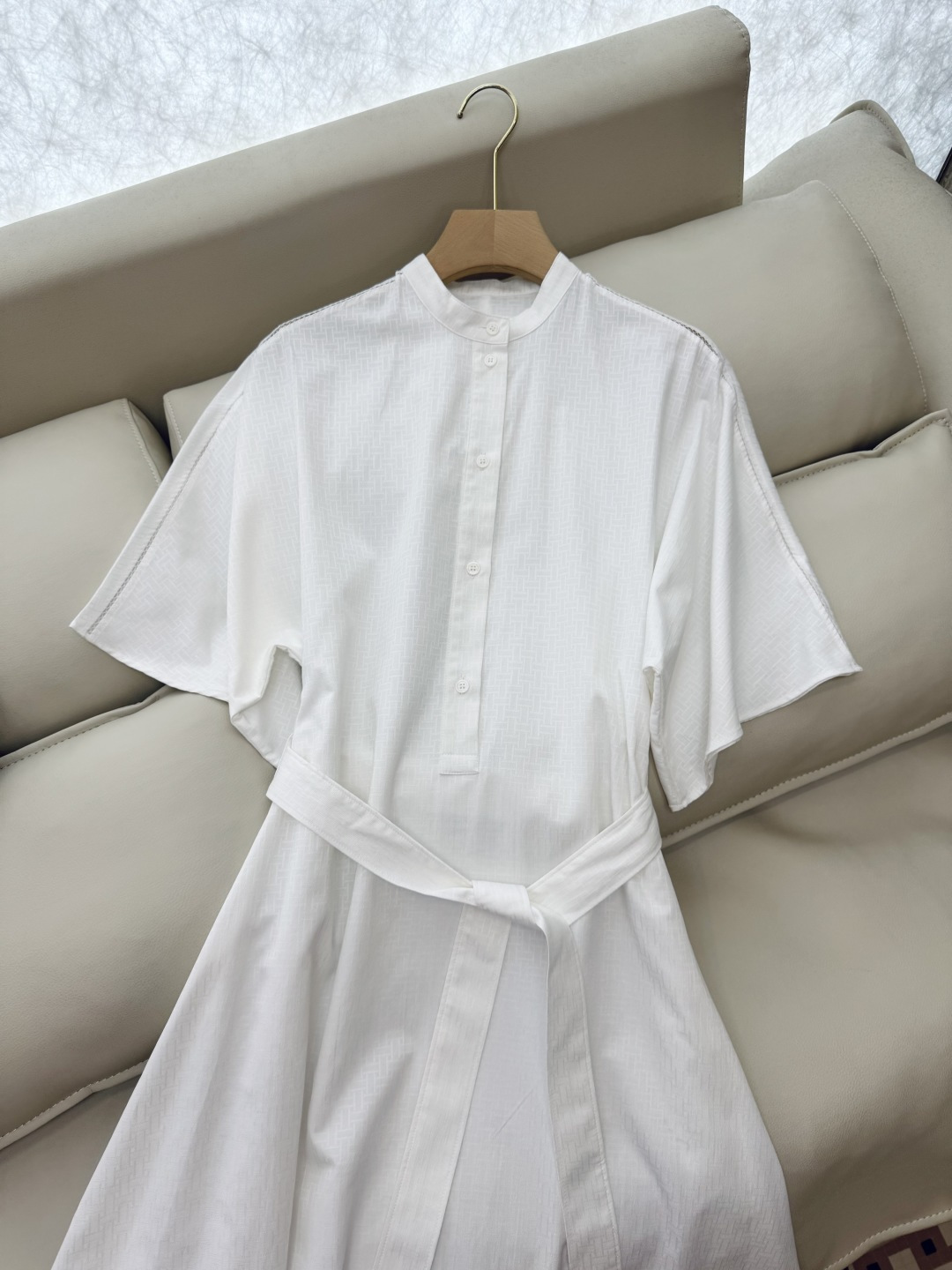 QGL004#新款连衣裙💕Hermes H家 爱马仕 H字母暗纹 短款宽松款连衣裙 黑色 燕麦咖色 白色