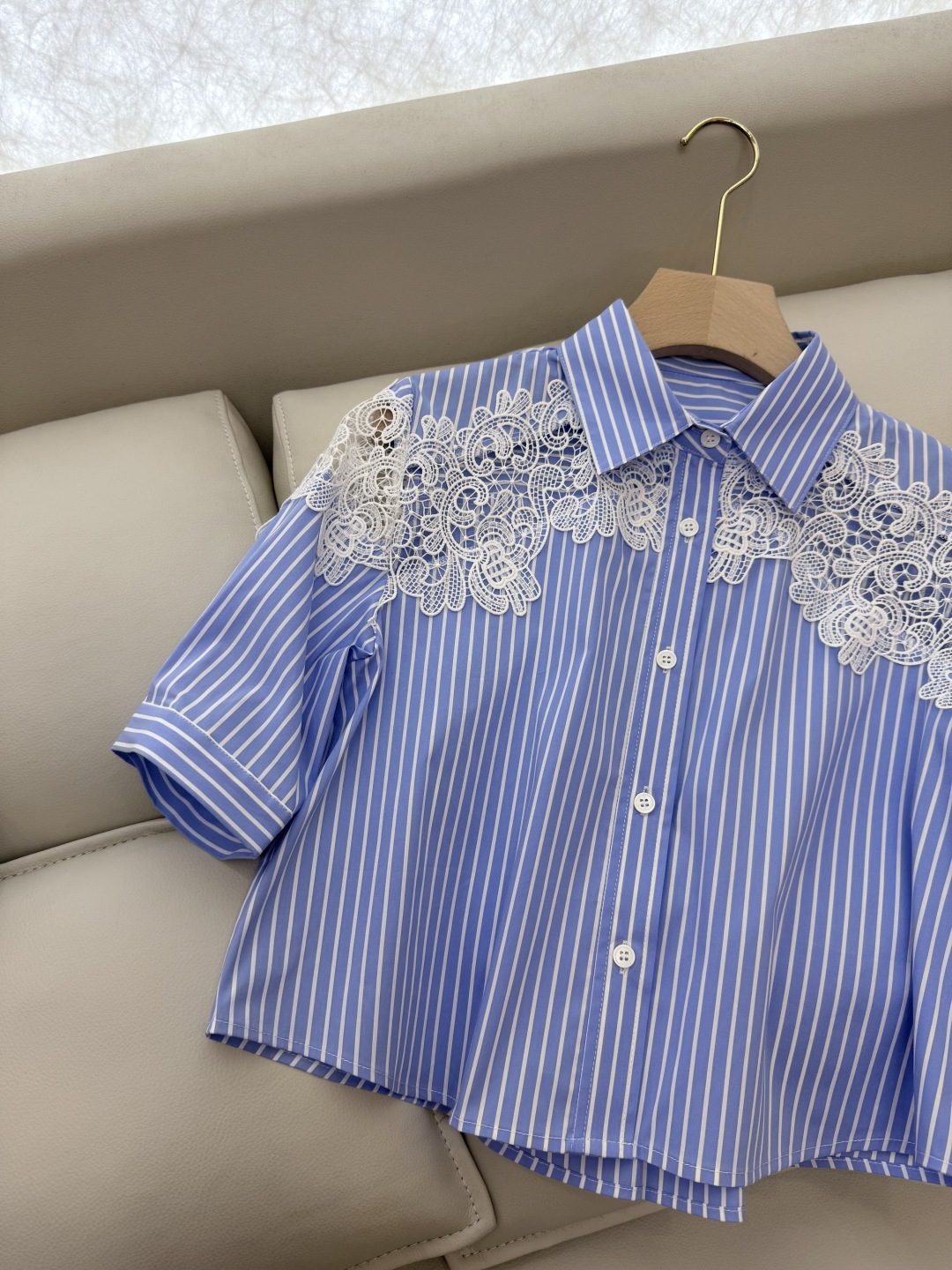 CY007#新款衬衫。ES 风 镂空 蕾丝花边 短袖 衬衫 蓝色 SML