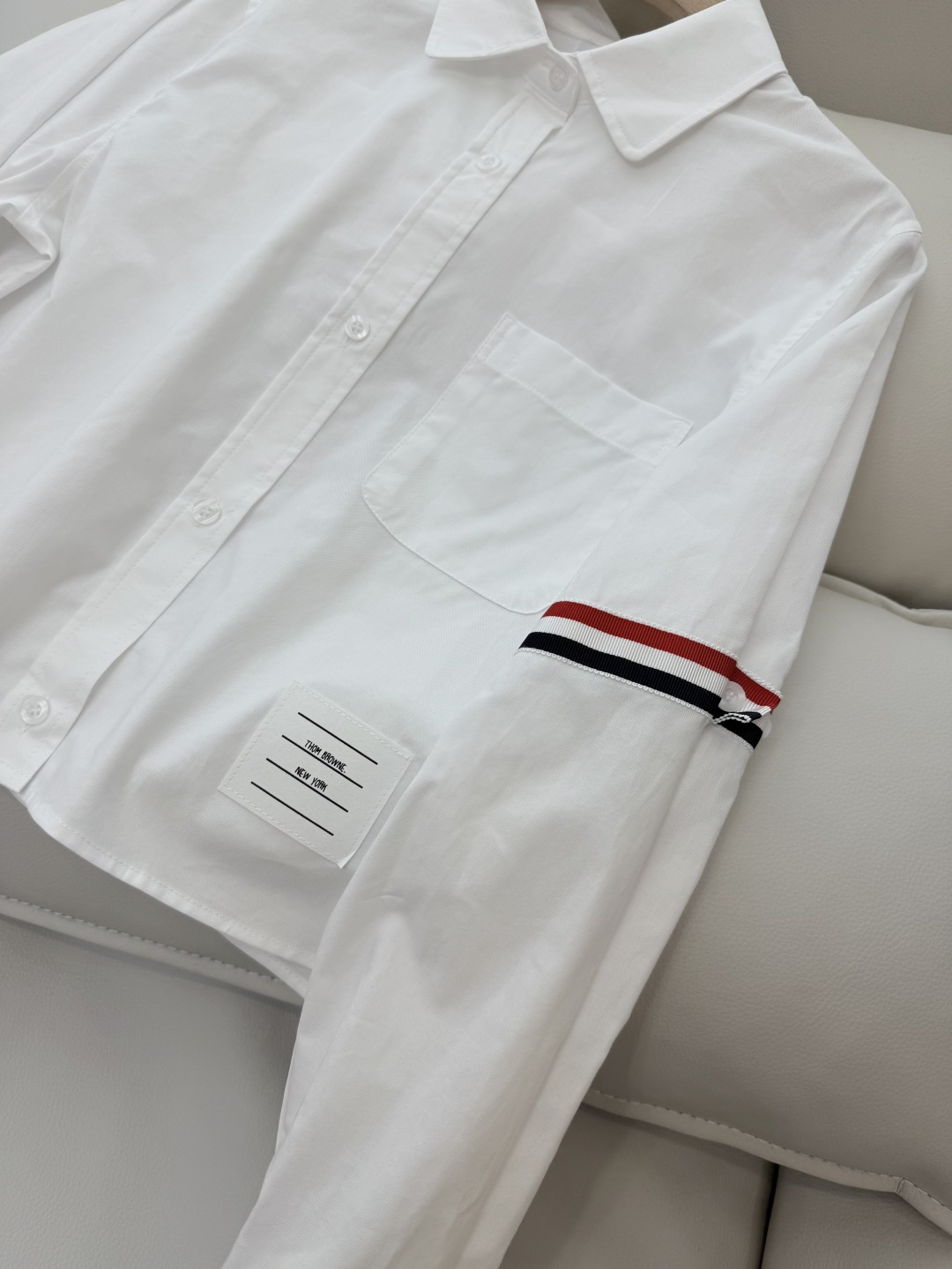 CY021#新款衬衫。TB 红黑杠 极简风 长袖衬衫 白色 蓝色 粉色 SML