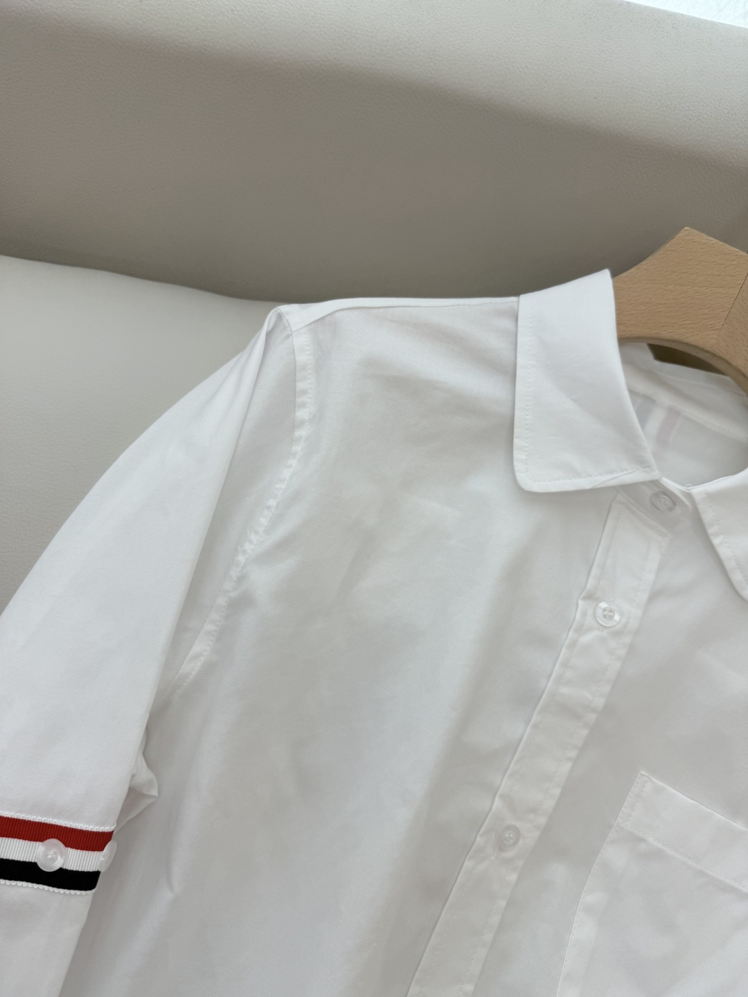 CY021#新款衬衫。TB 红黑杠 极简风 长袖衬衫 白色 蓝色 粉色 SML