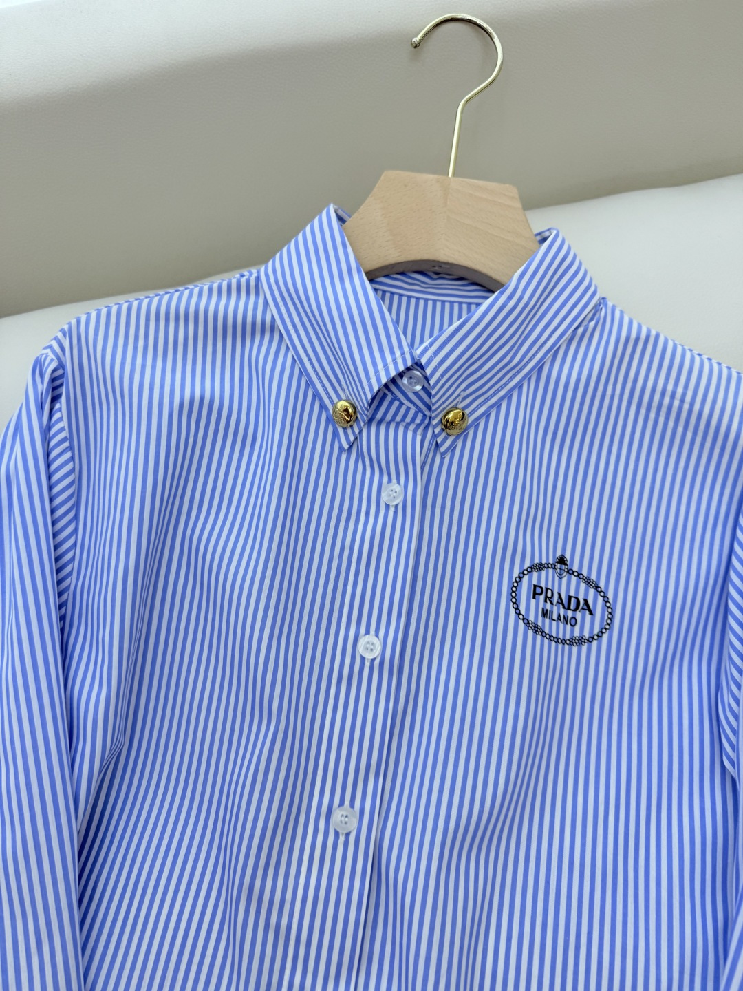 CY013#新款衬衫。PR 字母印花 金色扣 长袖衬衫 蓝色条纹 SML