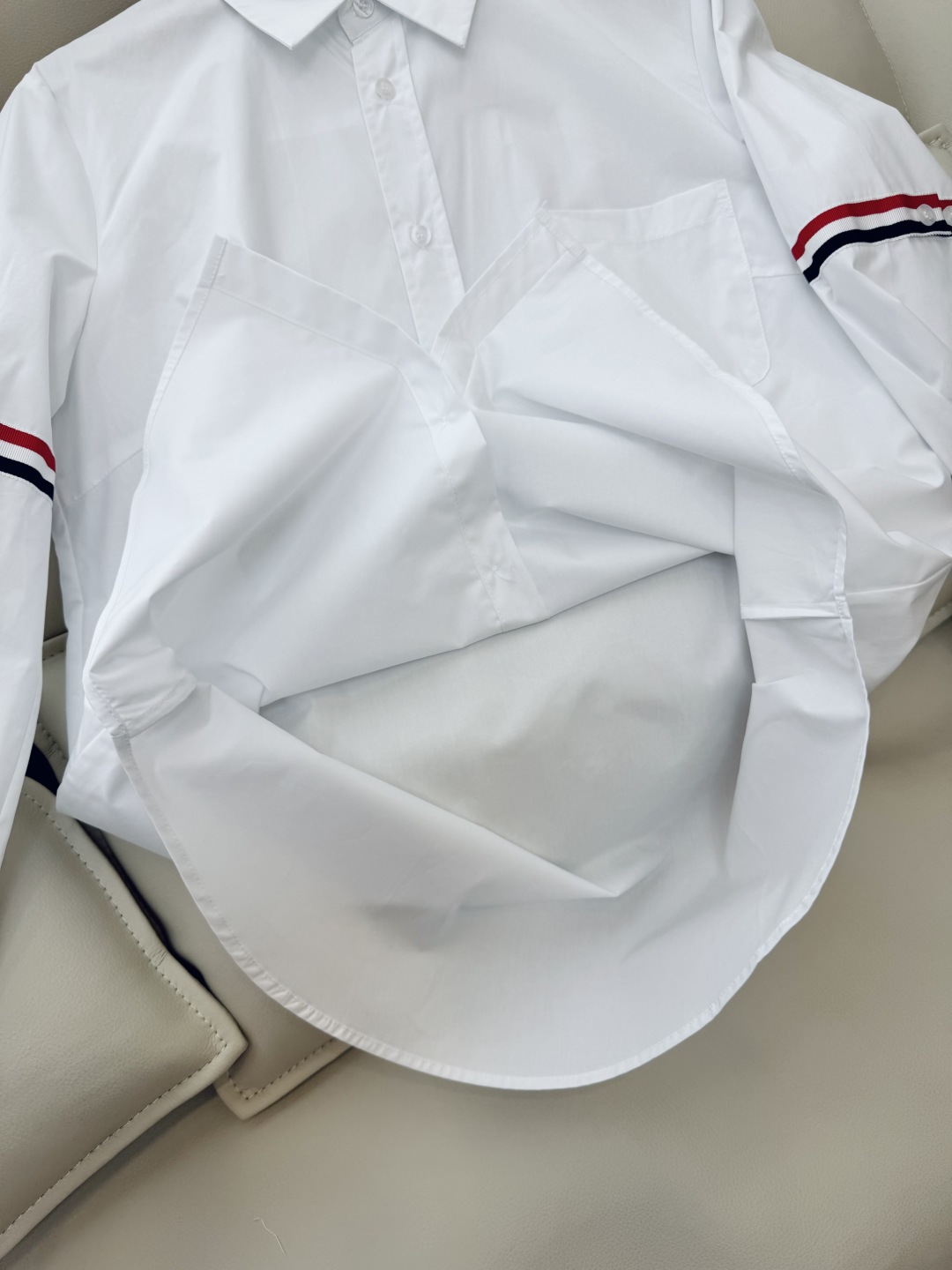 CY032#新款衬衫。TB 红黑白杠 极简风 长袖衬衫 蓝色白色 SML