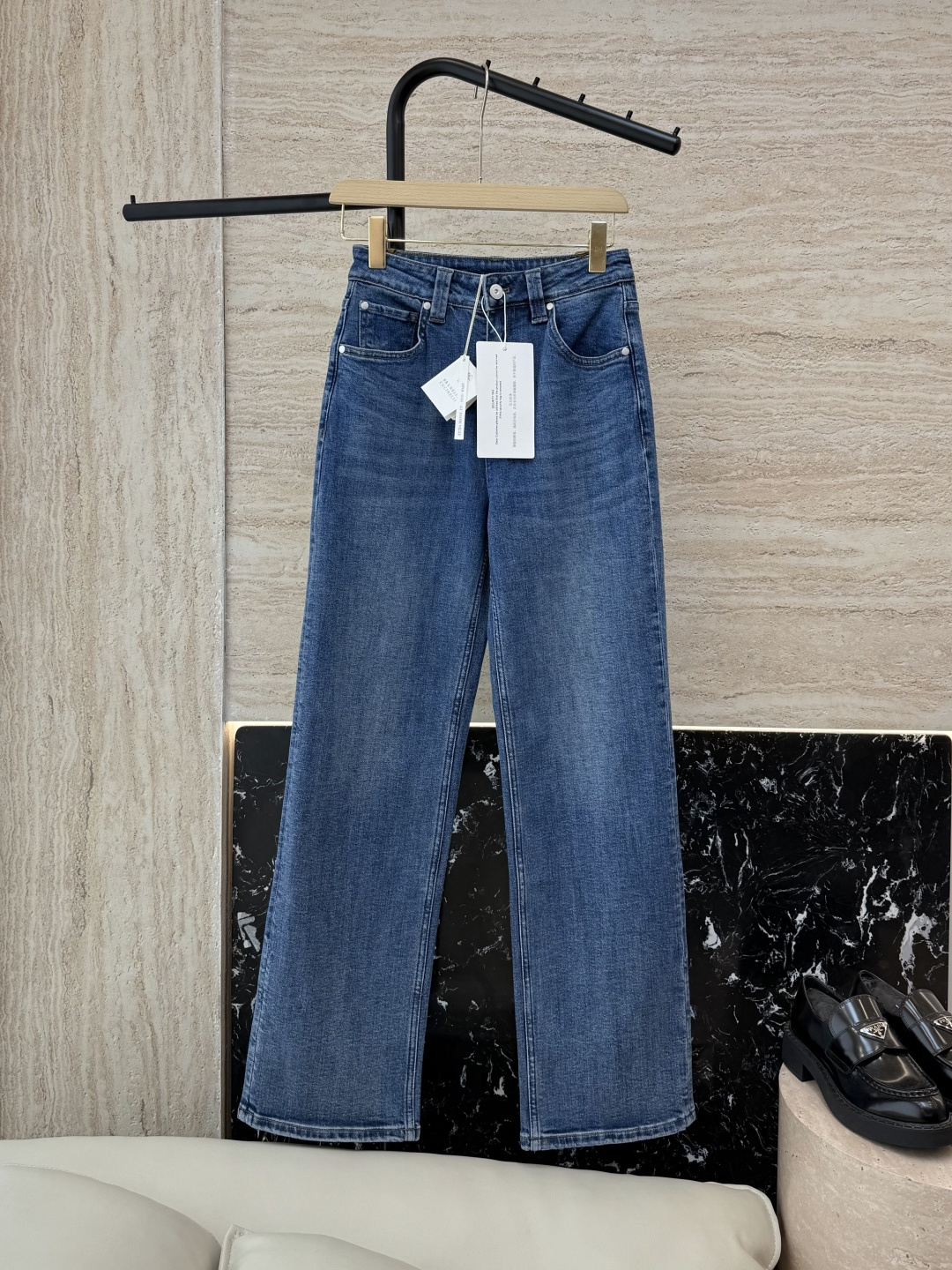 NO:736421,200Z001# Clearance 42/1 BC High quality soft warm stretch denim cotton denim trousers 36/38/40/42/44,,19860909200Z001#清仓42/1 BC 高品质 柔暖弹力牛仔棉 牛仔长裤 36/38/40/42/44,,,Women's clothing